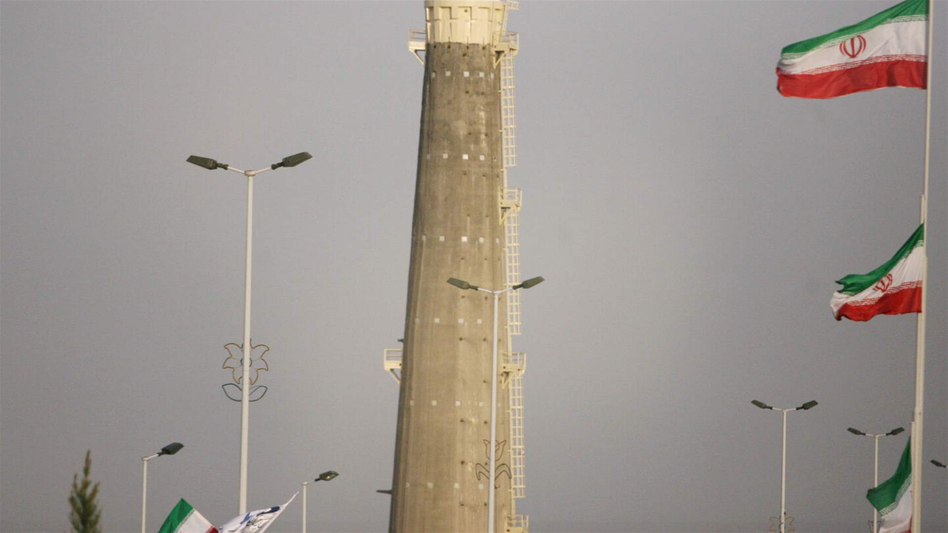Iran top diplomat vows to defend rights in nuclear talks