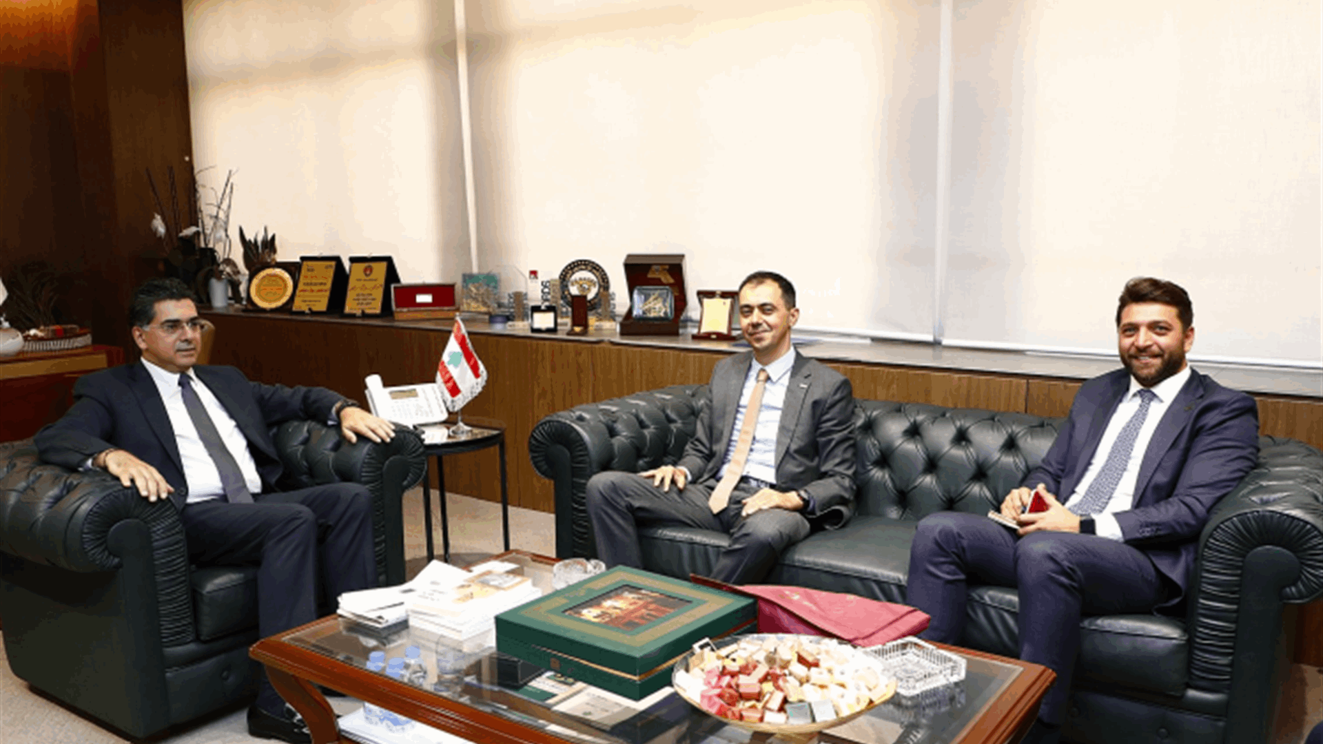 مرقص يحصل على هبة تركية لتلفزيون لبنان ويستقبل وفودًا
