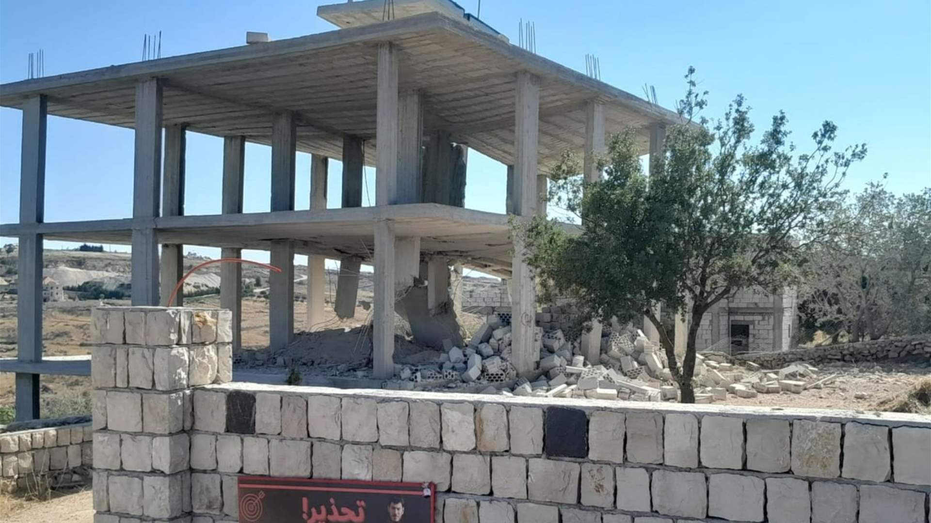 تفجير منزل في بلدة حولا ووضع لافتة تحريضية في منزل استُهدف سابقًا