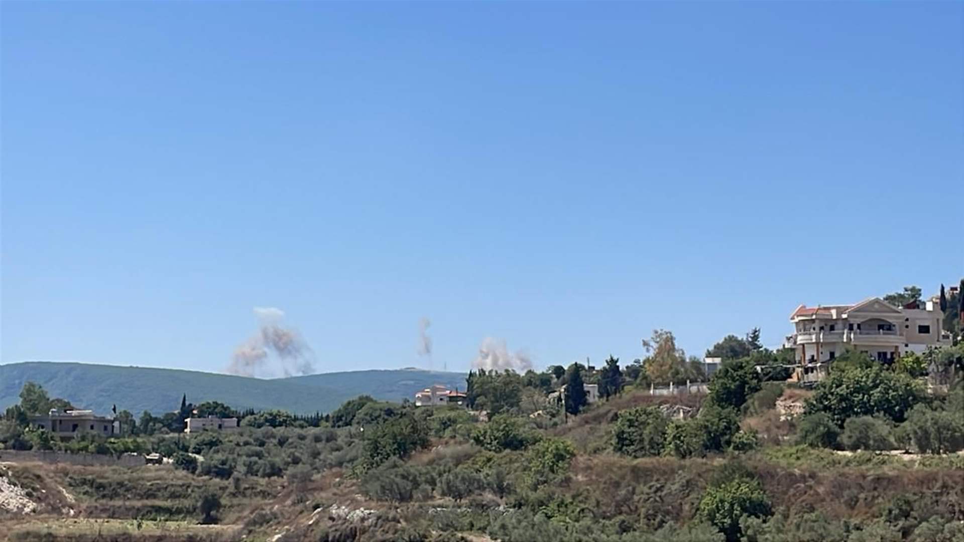 تفجير في محيط جبل بلاط قبالة بلدتي مروحين وراميا في القطاع الأوسط