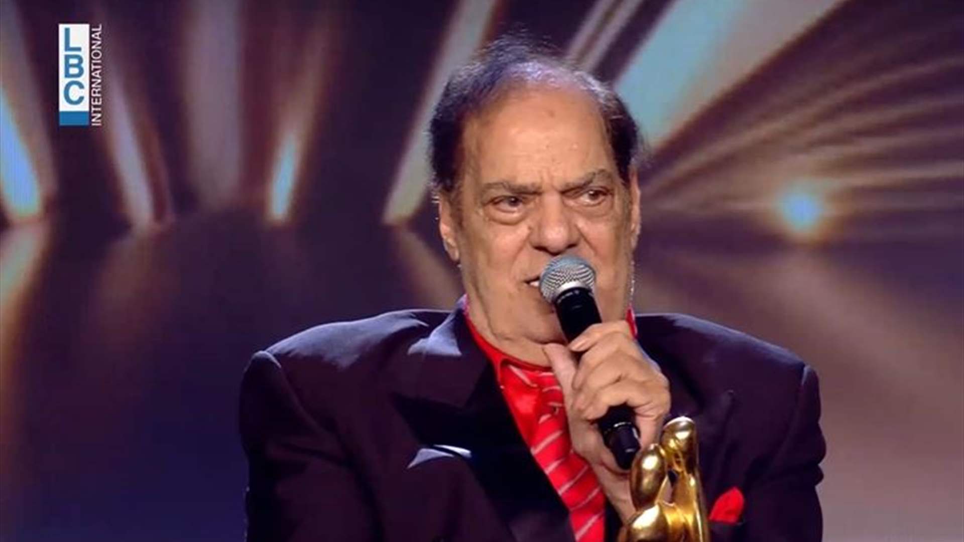 فاروق سلامة... أكورديون الزمن الجميل يعود إلى الضوء بتكريم مستحق