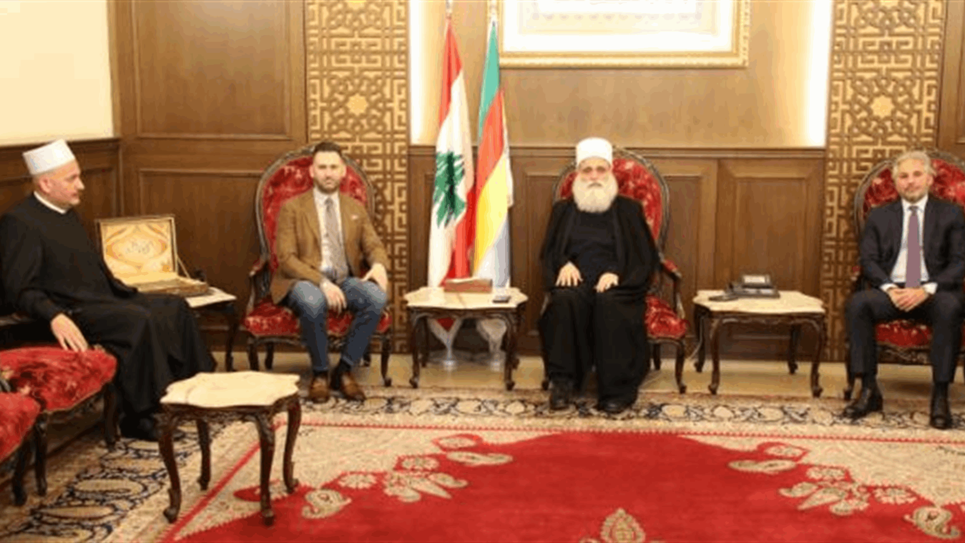 شيخ العقل عرض الأوضاع مع رئيس التقدمي والتقى أبو فاعور وزار فضل الله معزيًا