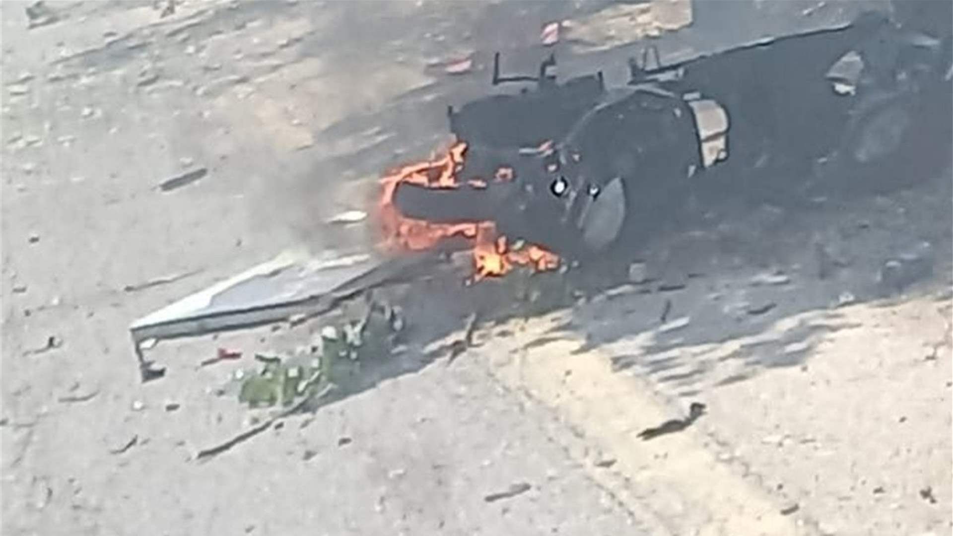 One killed, another injured in strike on motorcycle near Mansouri, south Lebanon
