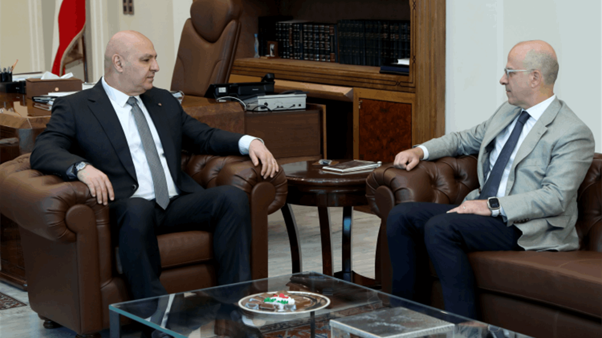 عون إطلع من مكي على مسار آلية التعيين بالوظائف الأولى وتناول مع ماغرو الأوضاع وزيارة الموفد الأميركي
