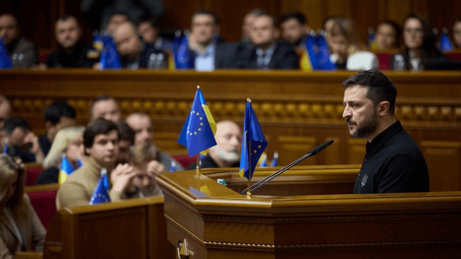 Ukrainian MPs vote to end independence of anti-corruption agencies