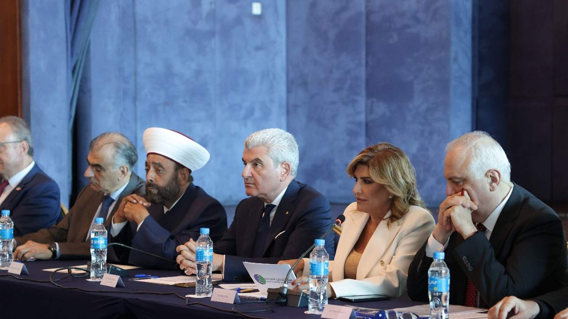 عيسى الخوري:&quot;يحقّ لـ 35% من المسجّلين في سجلات النفوس وغير المقيمين في لبنان أن يشاركوا في انتخاب أكثر من ست نواب&quot;