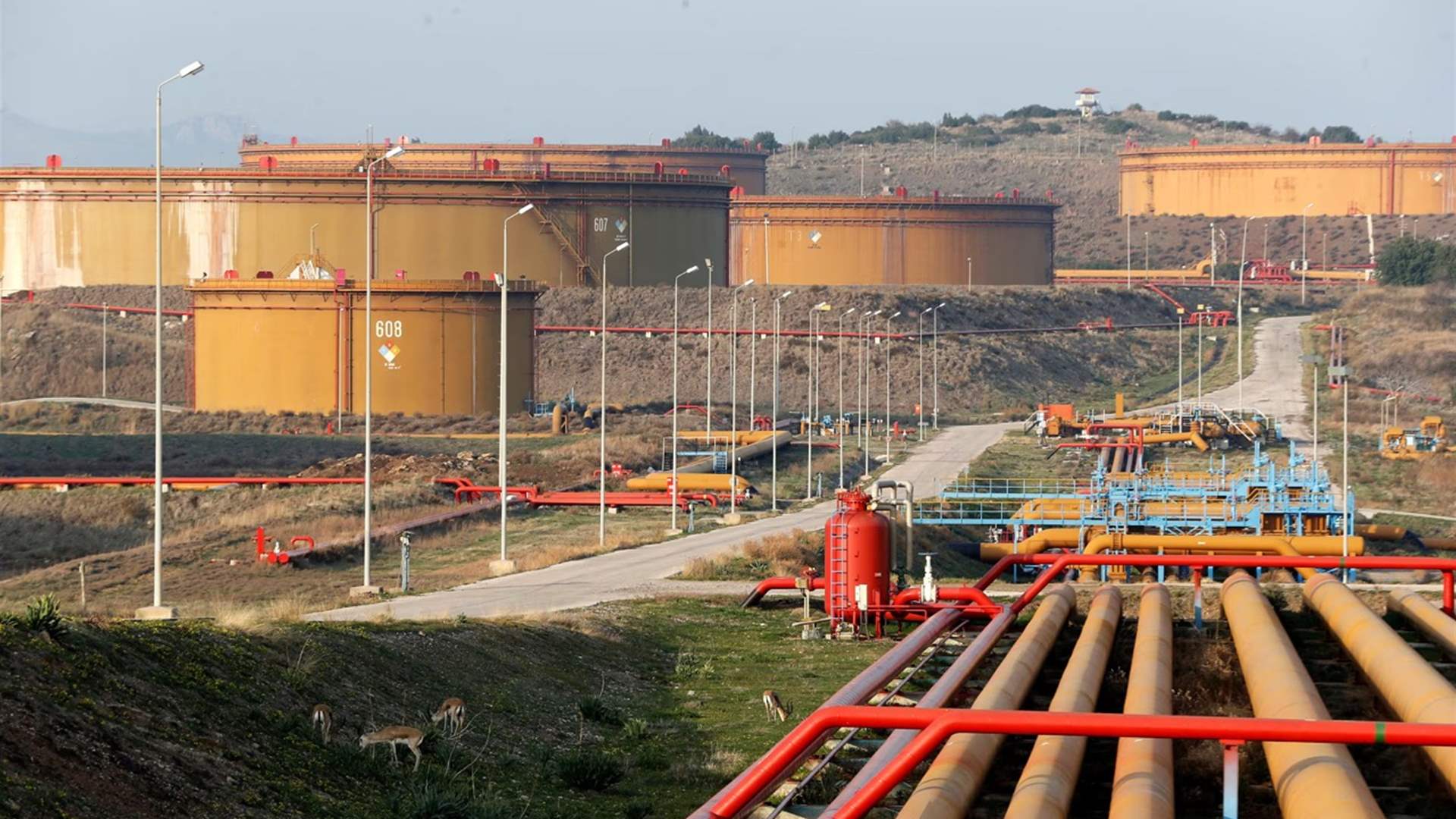 Turkey asks Iraq to ensure full use of oil pipeline in talks on new deal