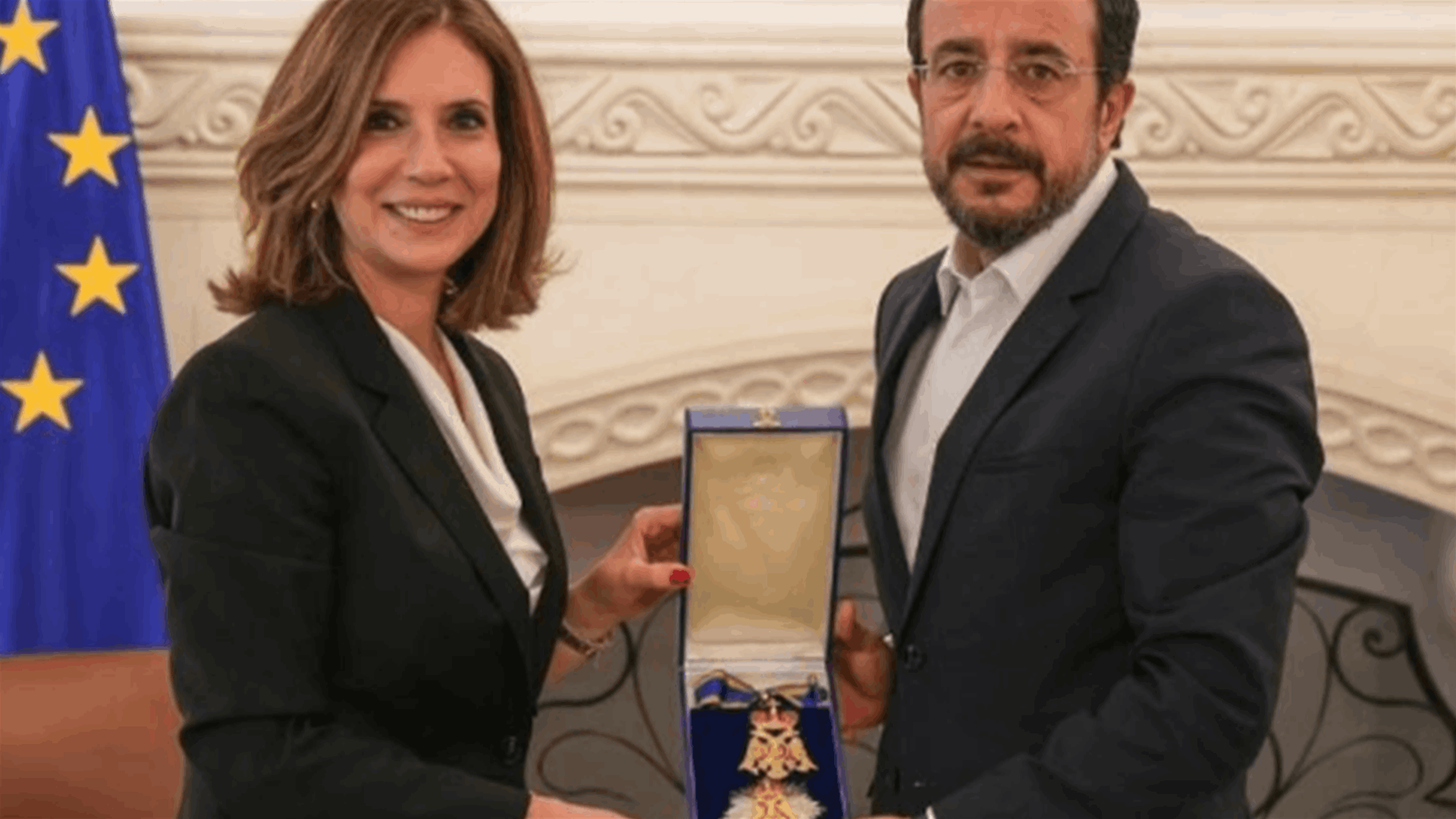 وسام رفيع لسفيرة لبنان في قبرص لانتهاء مهامها