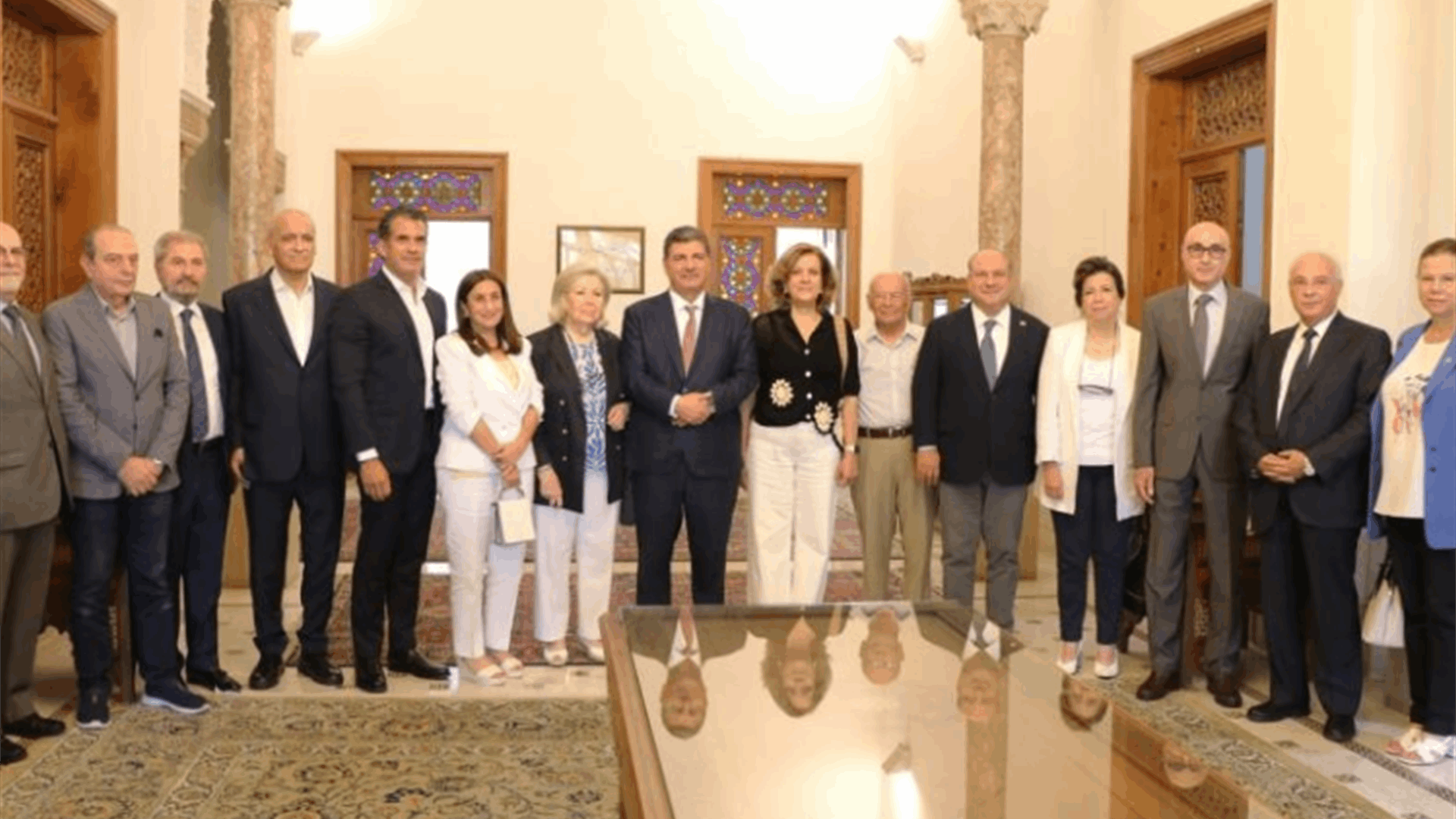 دار الأيتام الإسلامية إستضافت بهاء الحريري ودعم بمساهمة مالية بإسم مؤسسة بهاء وحسناء الحريري