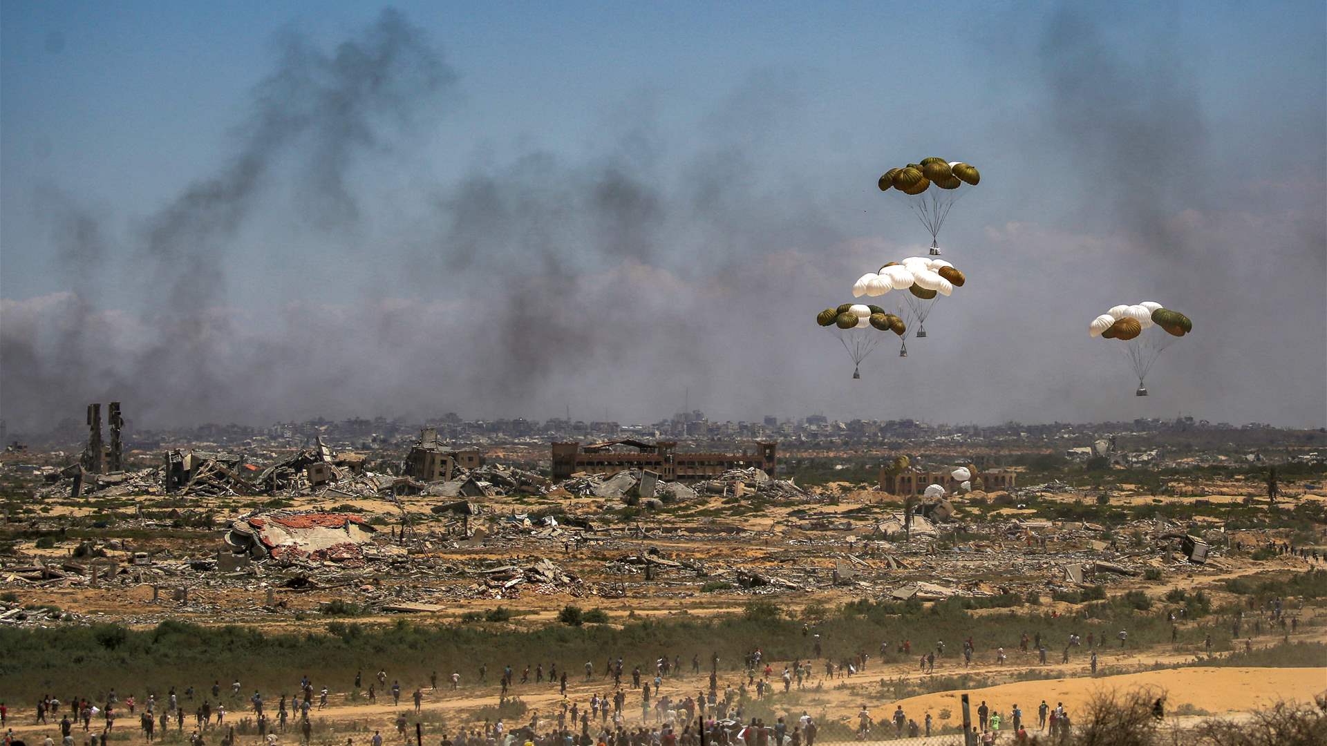 Occupation or siege? Israel&#39;s leadership split on Gaza strategy