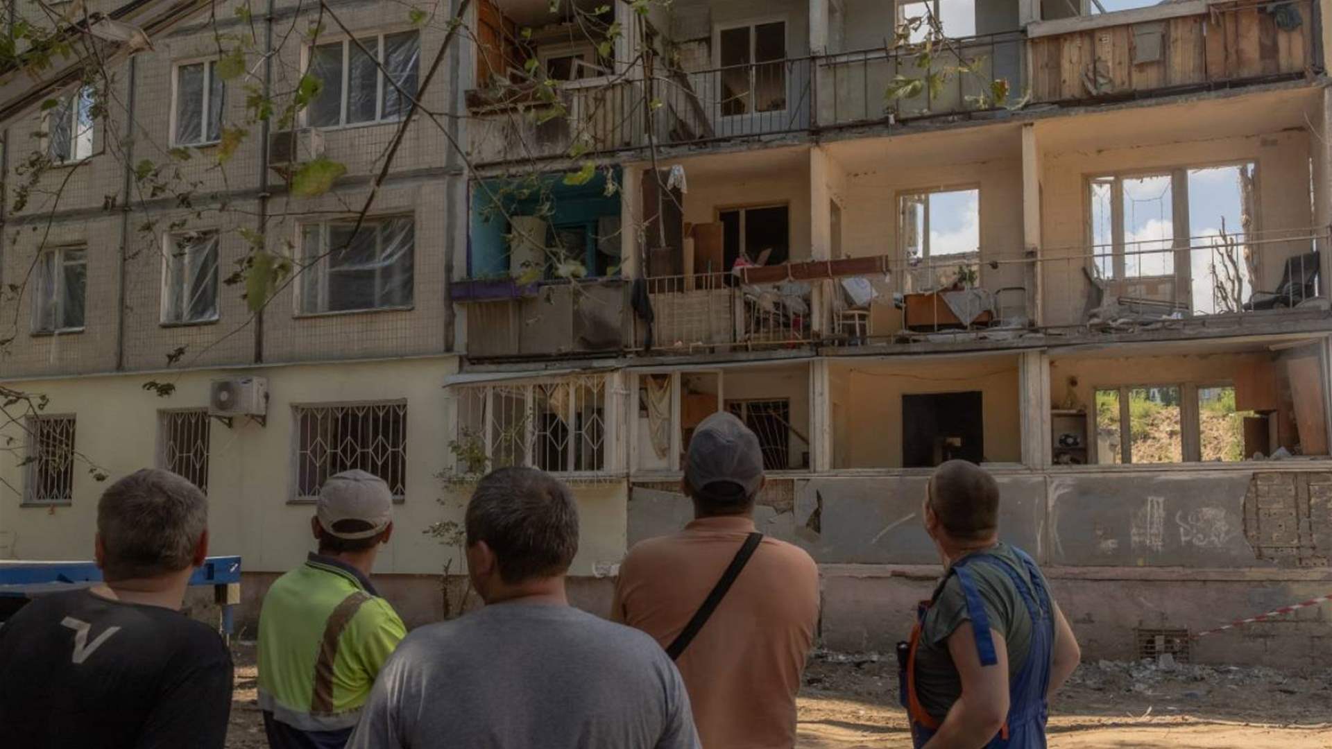 مسؤولون معينون من موسكو: مقتل 5 في هجوم أوكراني على لوغانسك