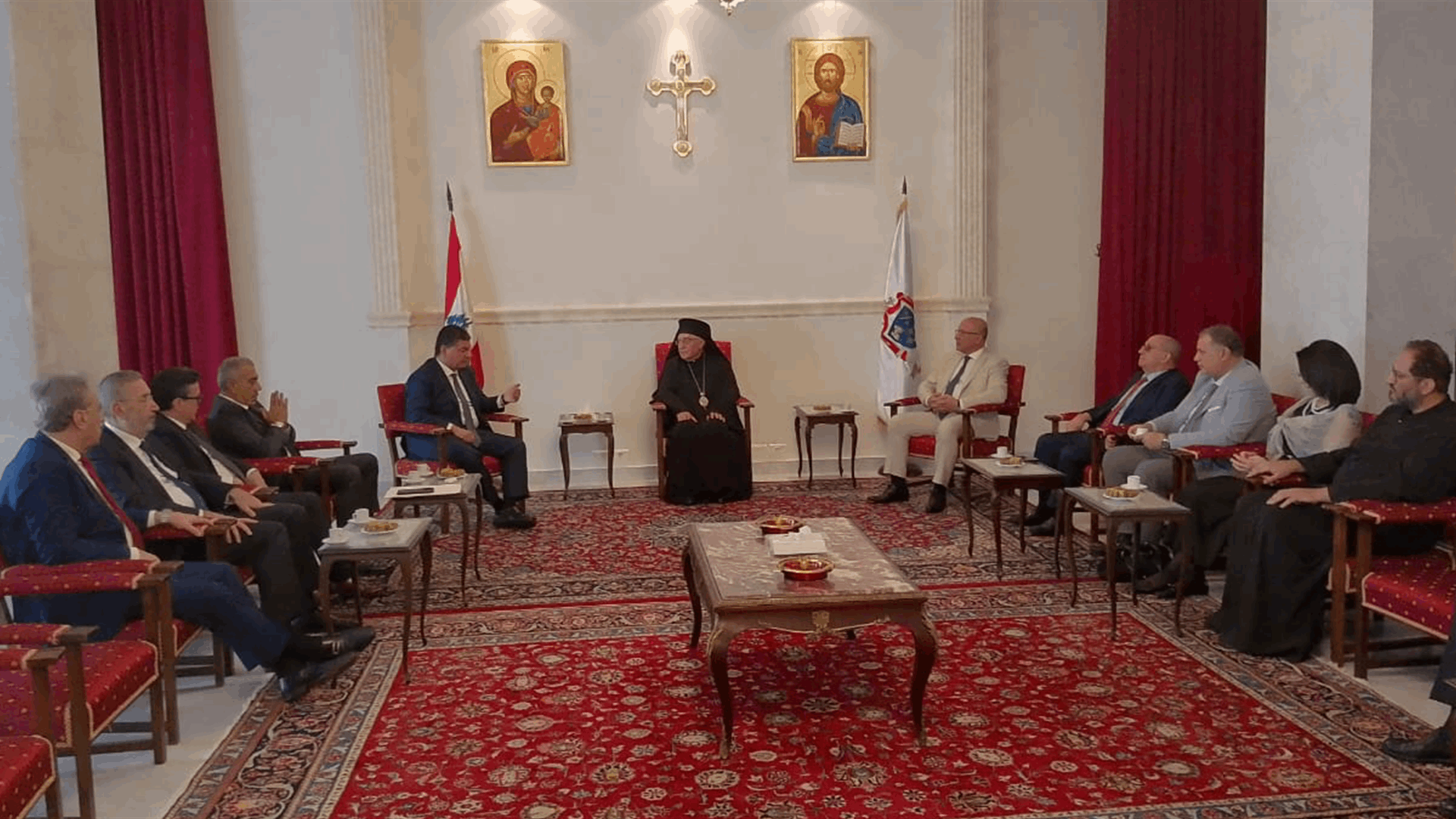 العبسي استقبل بهاء الحريري: البلد لا يقوم الا على الحوار والتسامح والمحبة