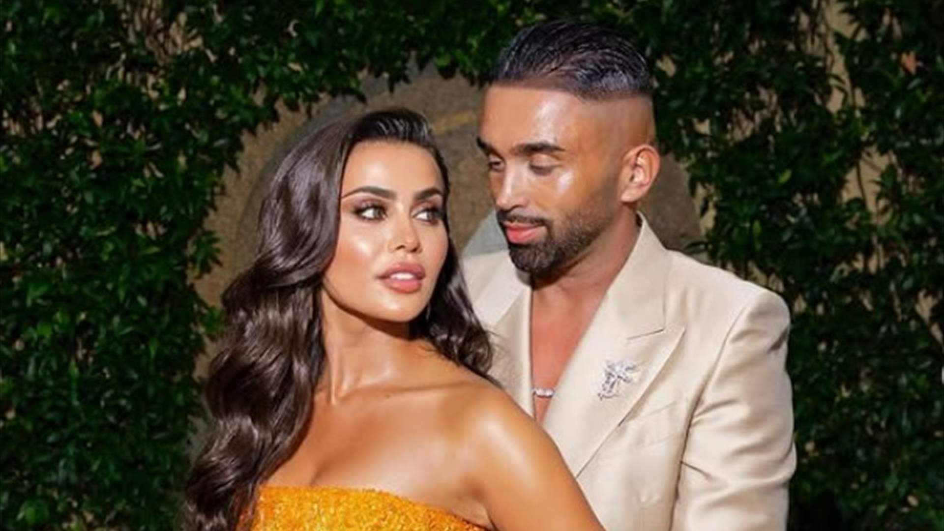 لقطات أولى من زفاف &quot;يومي&quot; في بحيرة كومو... وترقب لأمسية غنائية بمشاركة إليسا وهيفاء وهبي (صور)