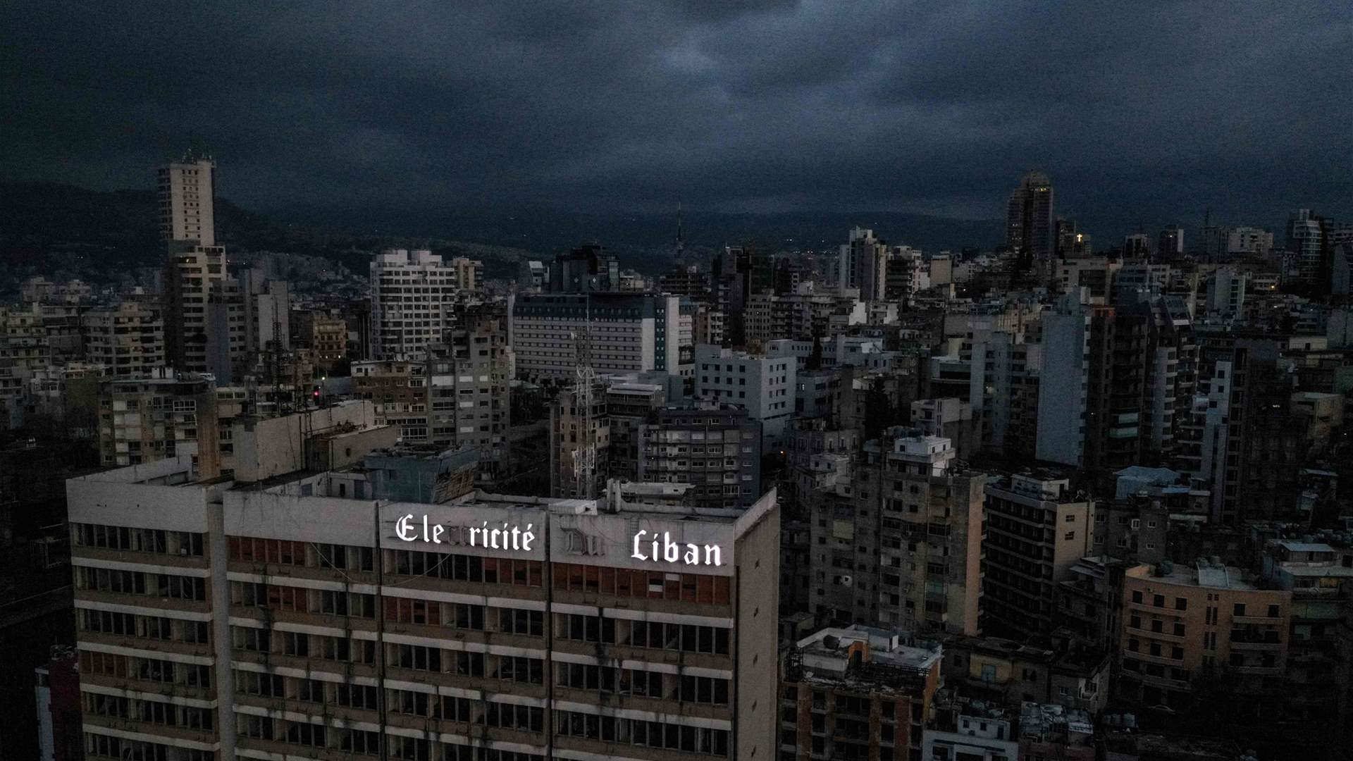 Widespread blackout hits Lebanon: Political disputes overshadow electricity crisis