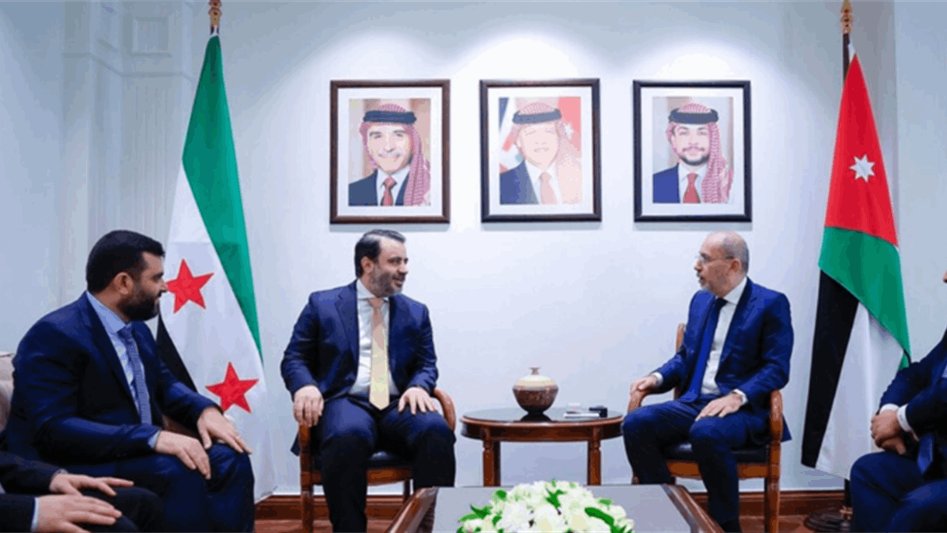 Jordan&#39;s Safadi meets Syria&#39;s Shaibani in Amman ahead of their meeting with US envoy