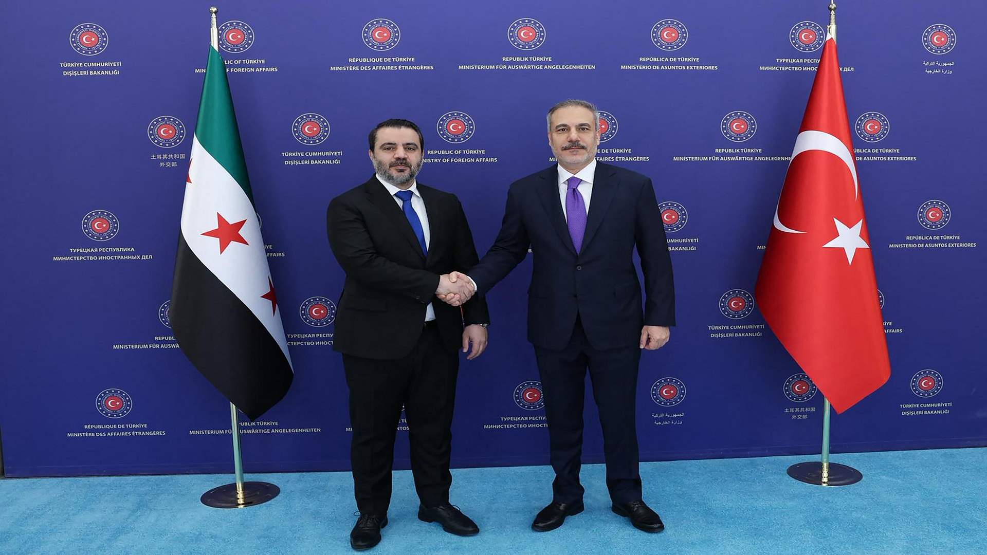 أنقرة ودمشق تحذران إسرائيل من التدخل في سوريا