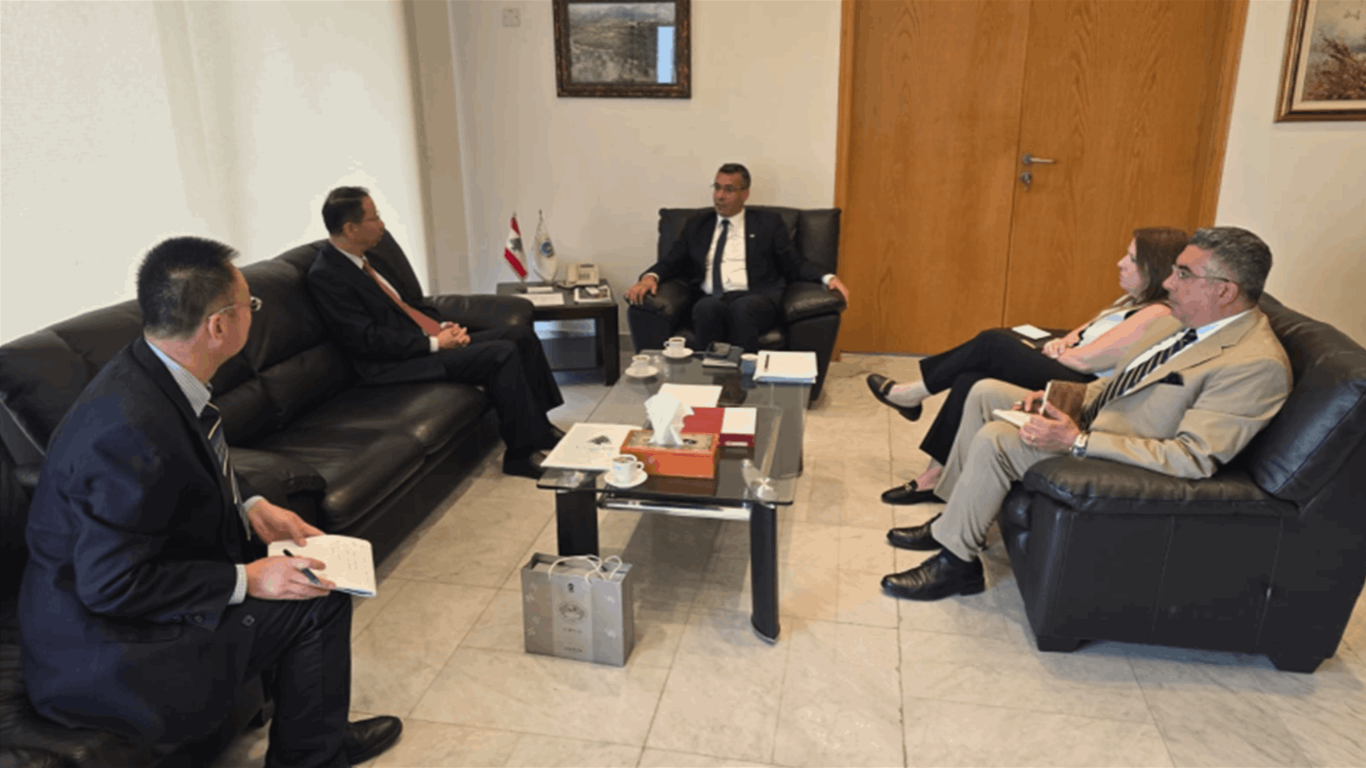 وزير الزراعة استقبل السفير الصيني: نتطلع إلى تطوير مشاريع مشتركة تعود بالنفع على المزارعين والمجتمعات المحلية