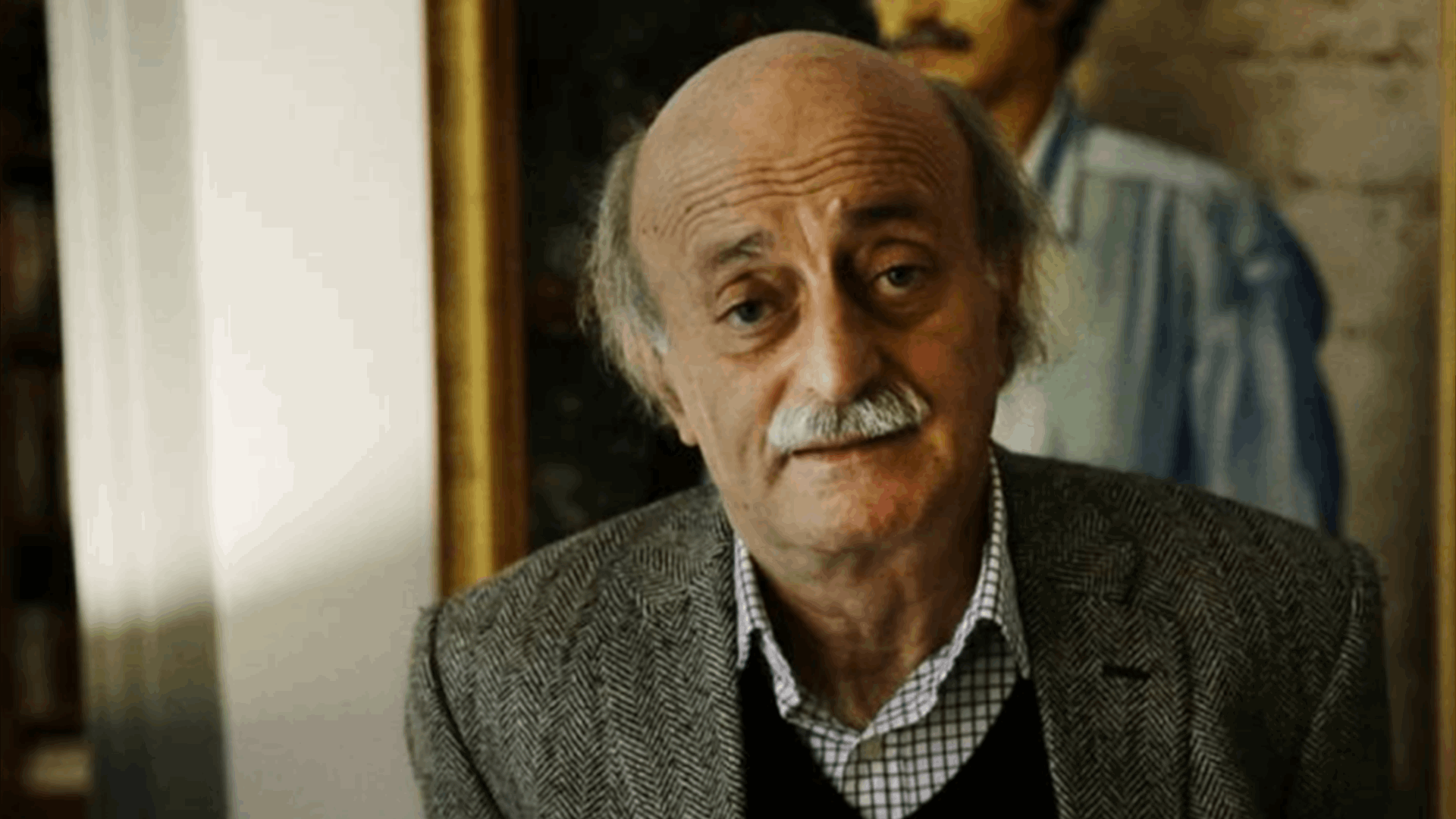 رئيس إتحاد العشائر العربية يعلن الوقوف الى جانب وليد جنبلاط: التطاول عليه أمر مدان ومرفوض