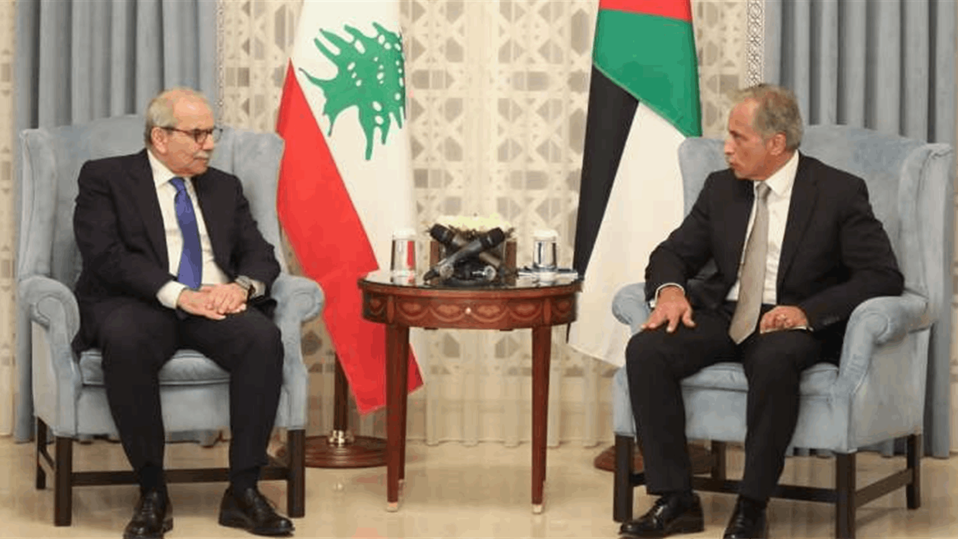 رئيس وزراء الأردن استقبل سلام: إسرائيل منبوذة ومعزولة بسبب سياسات التطرّف..ورئيس الحكومة يشيد بدور الأردن الداعم للبنان