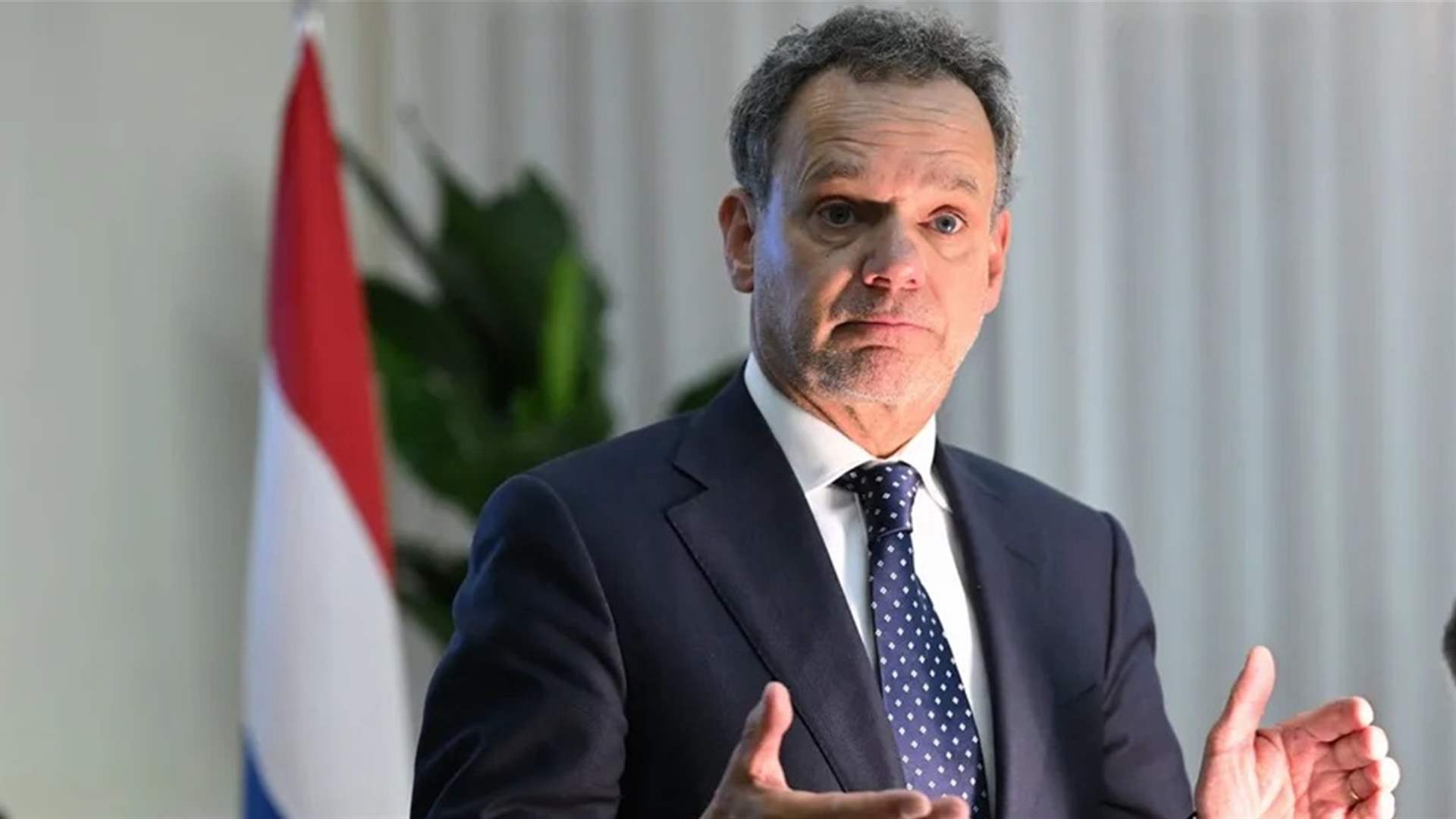 وزير الخارجية الهولندي يستقيل بعد اخفاق الحكومة في فرض عقوبات على إسرائيل