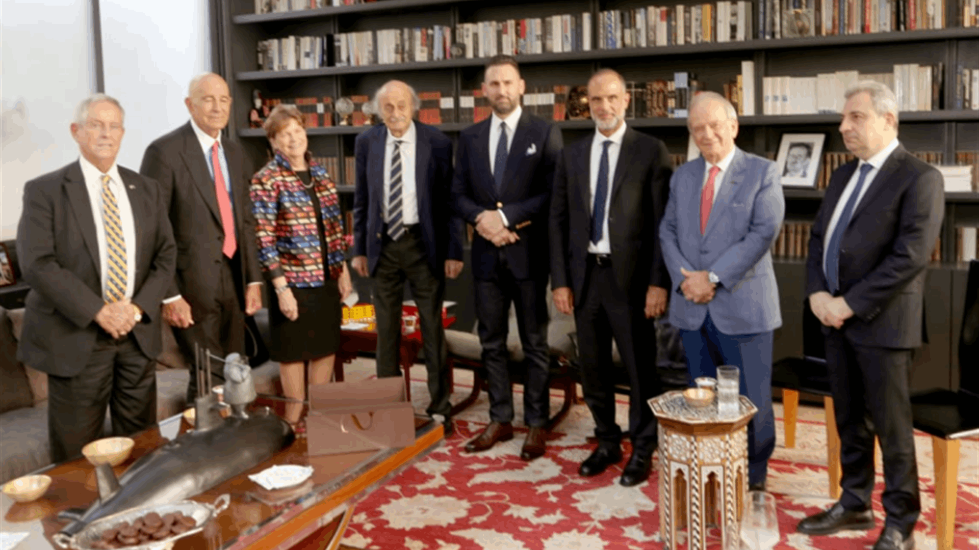 جنبلاط بحث في آخر المستجدات مع باراك والوفد الأميركيّ