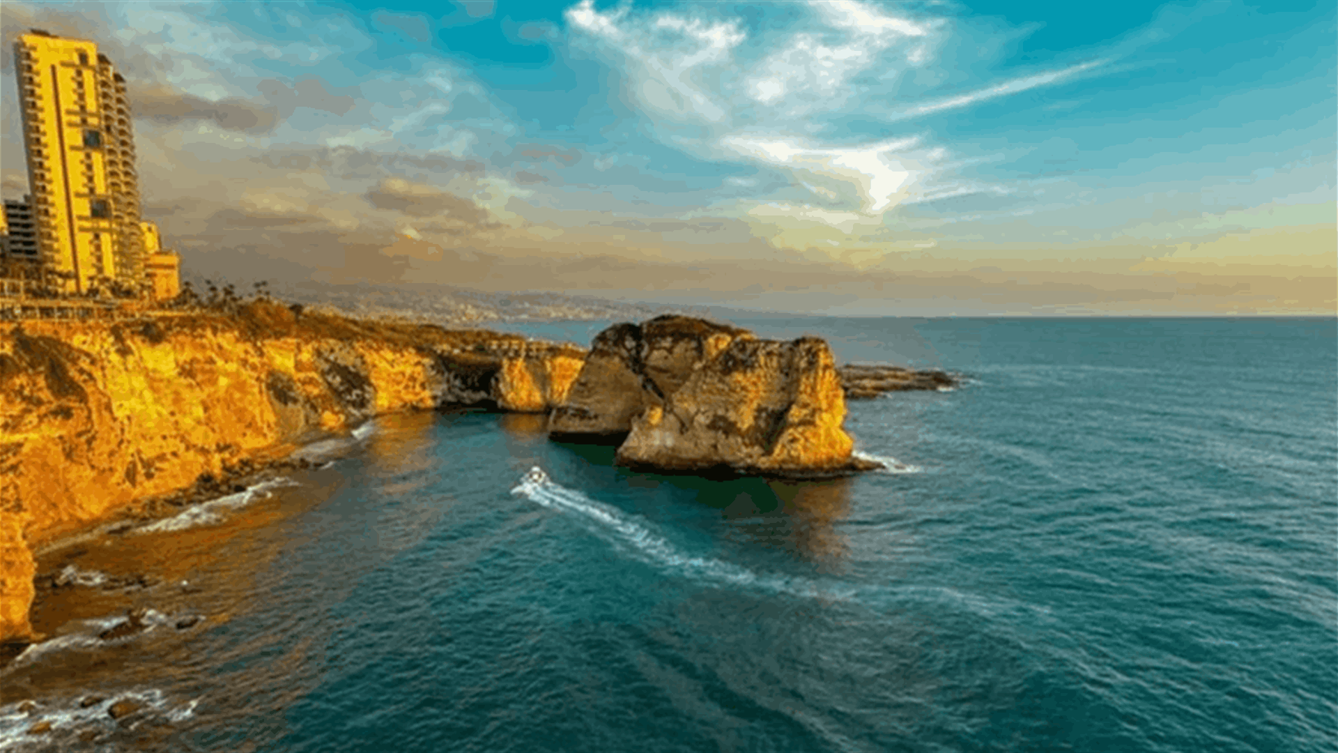 طقس حار ورطب يسيطر على لبنان مع استقرار تدريجي في الأيام المقبلة...