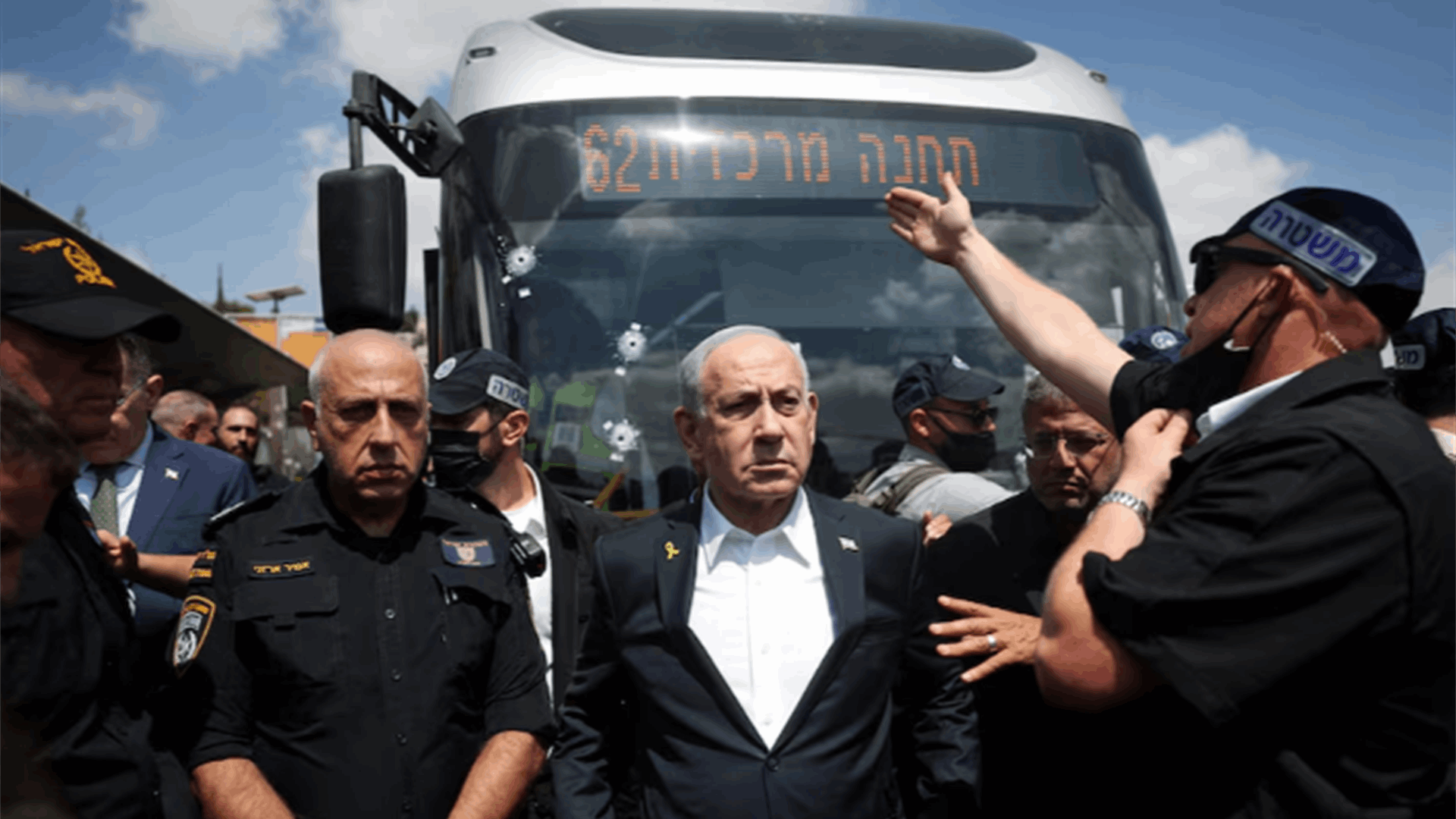 Israeli PM tells Gaza City residents to &#39;leave now&#39; as assault intensifies