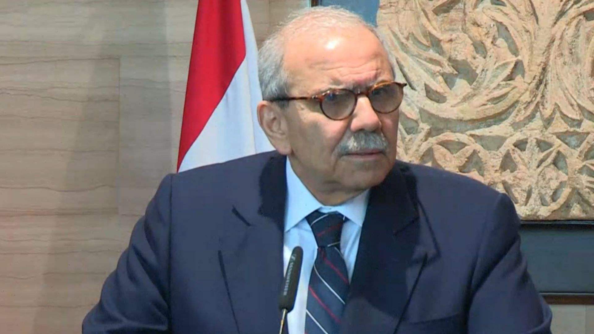PM Salam affirms commitment to exclusive state control of arms, condemns Israeli violations
