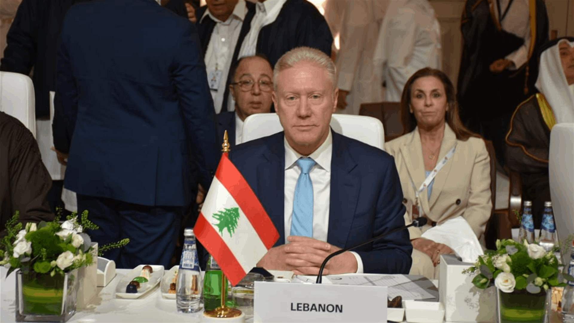 Lebanese FM prepares for emergency Arab-Islamic summit 
