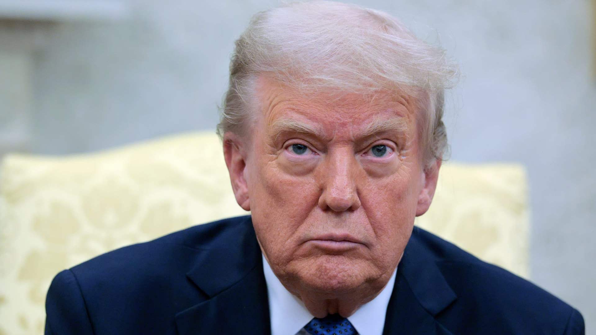Trump warns Hamas of &#39;big trouble&#39; if they use hostages as human shields