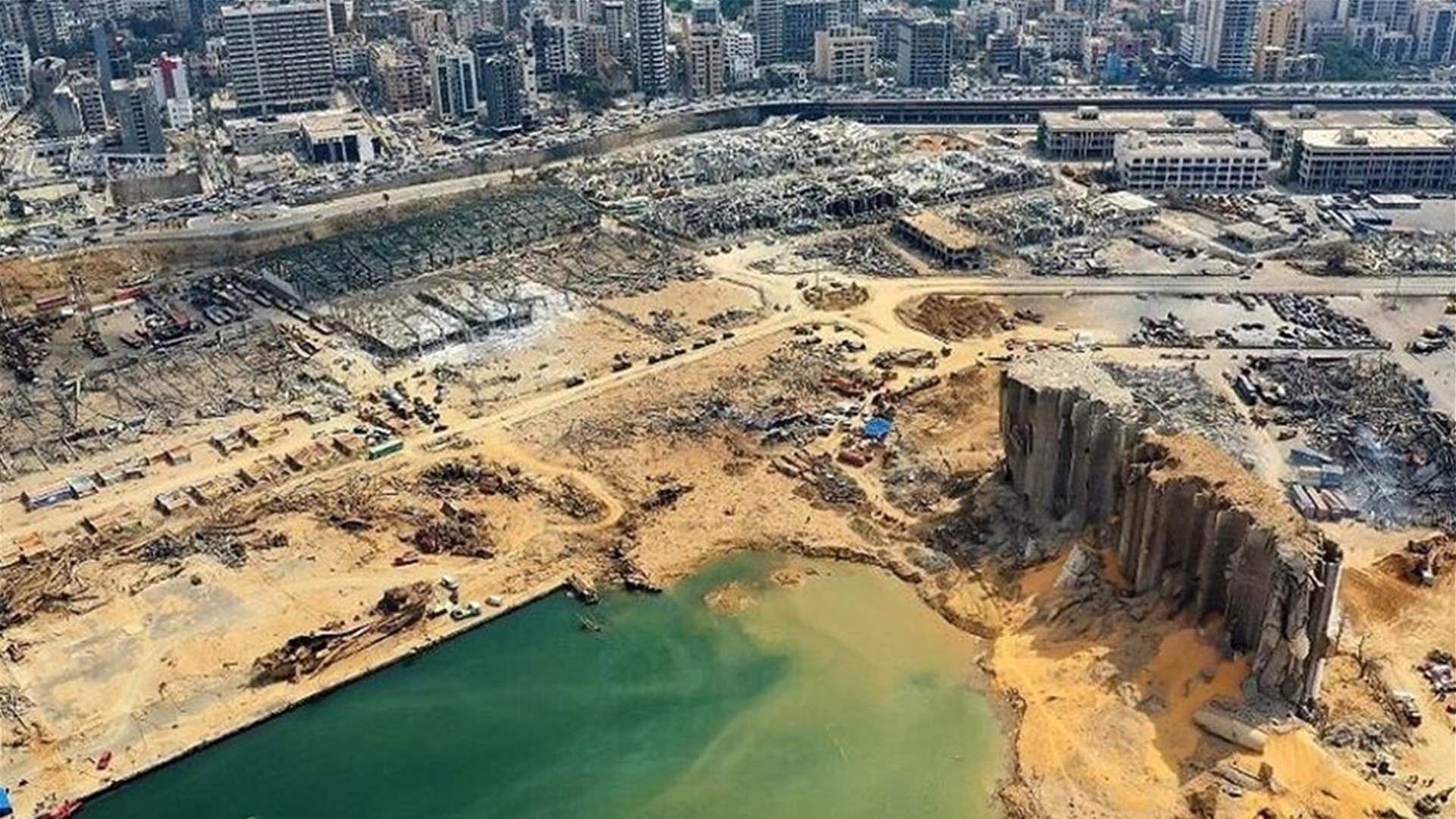 توقيف مالك باخرة «النترات» يفعّل تحقيقات انفجار مرفأ بيروت (الشرق الأوسط)
