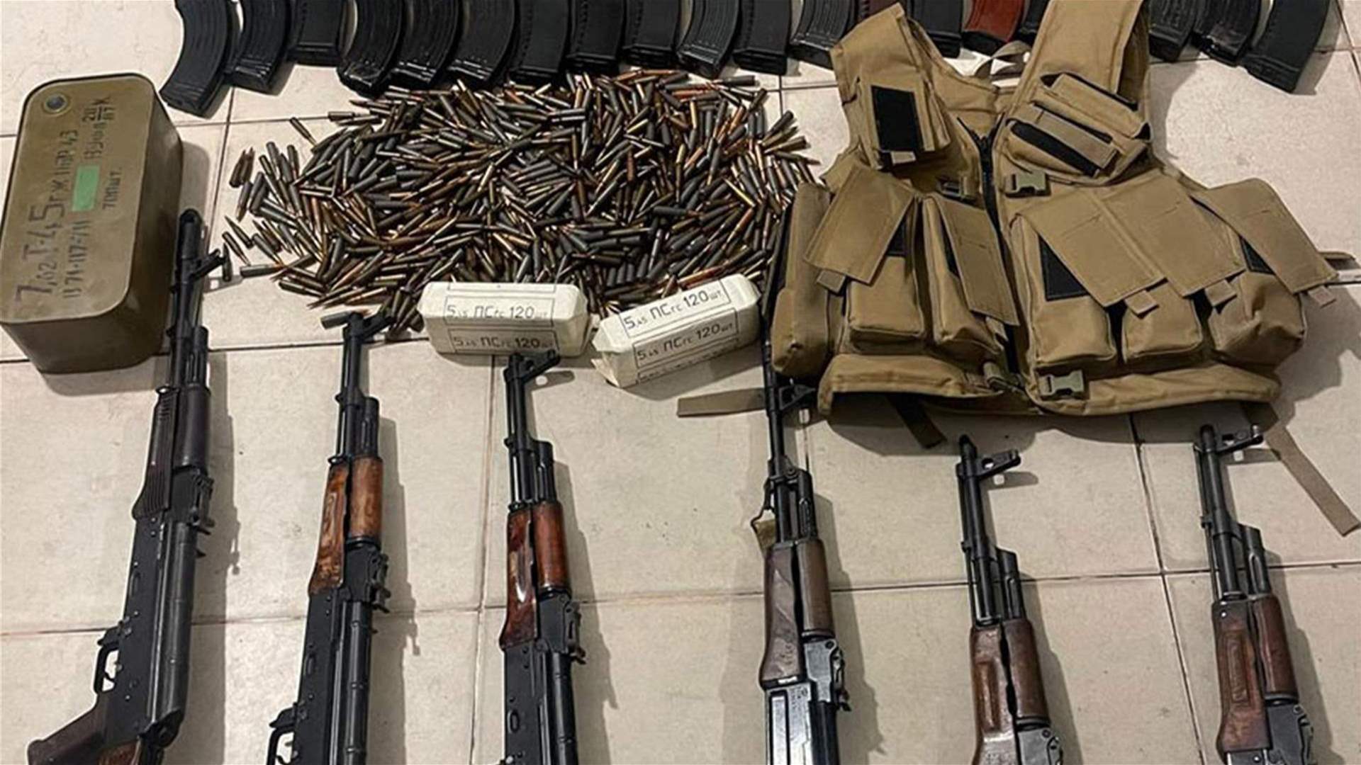 الجيش: توقيف 3 مواطنين لارتكابهم جرائم مختلفة منها التورط في إشكال تخلله إشتباك مسلح