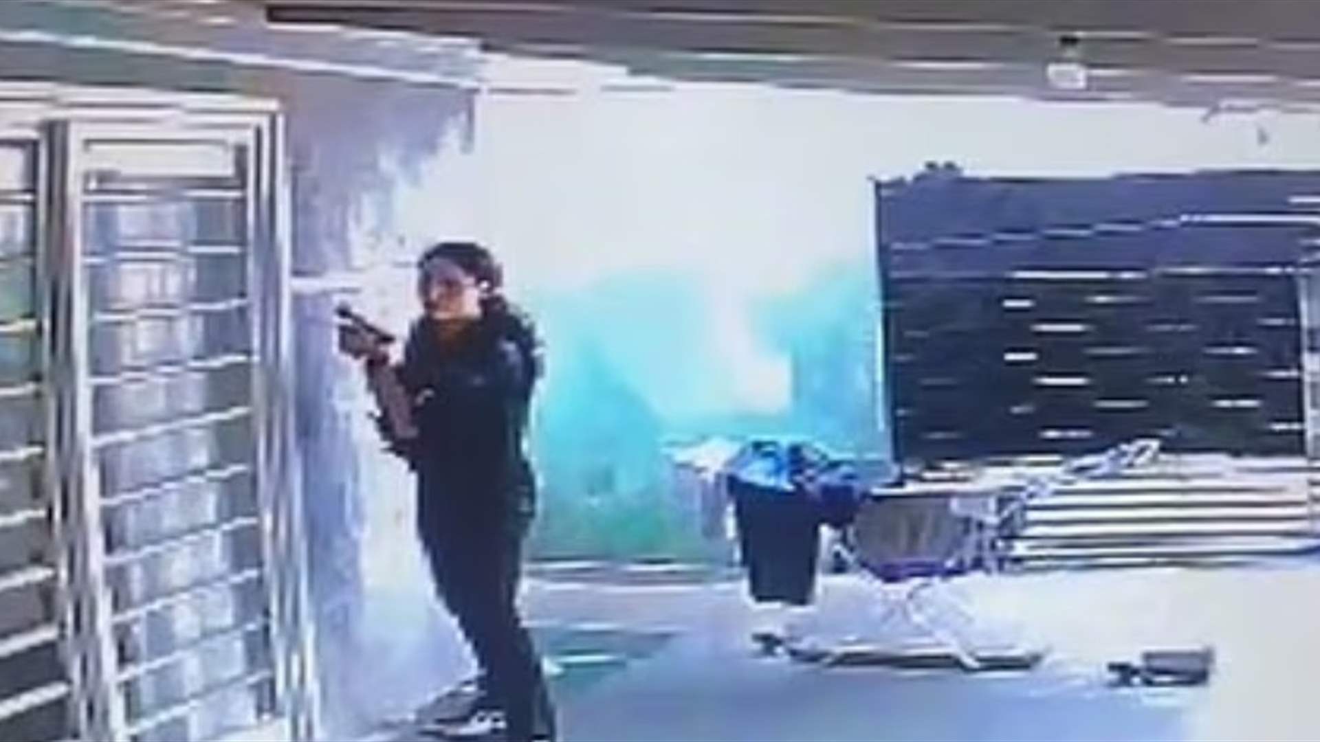 &quot;إن لم تكوني لي فلن تكوني لأحد&quot;... احتجز ابنة زوجته 22 سنة وأنجب منها 3 أطفال ثم أنكر جريمته: إليكم التفاصيل