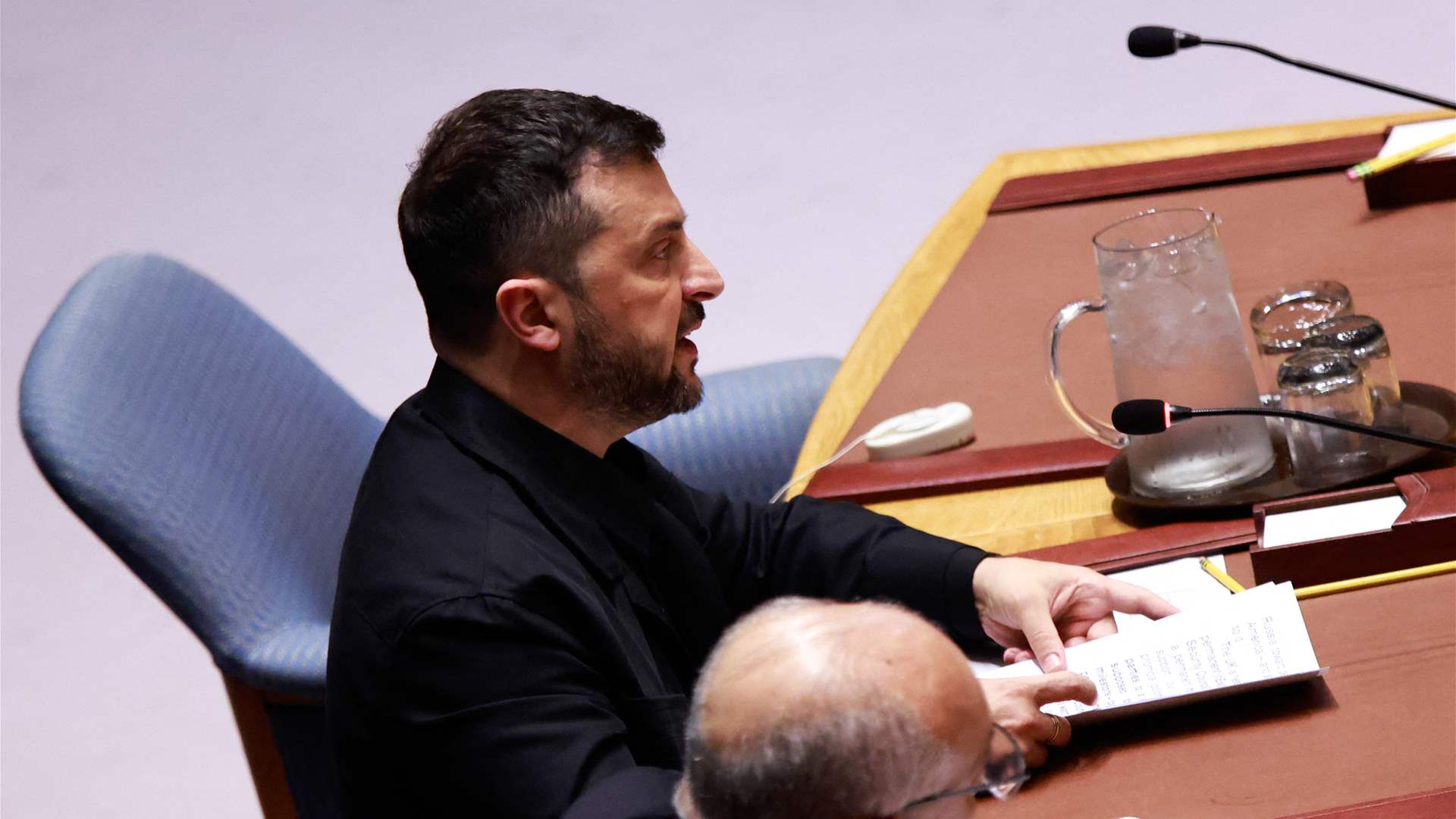 زيلينسكي: الصين بإمكانها اجبار روسيا على وقف الحرب