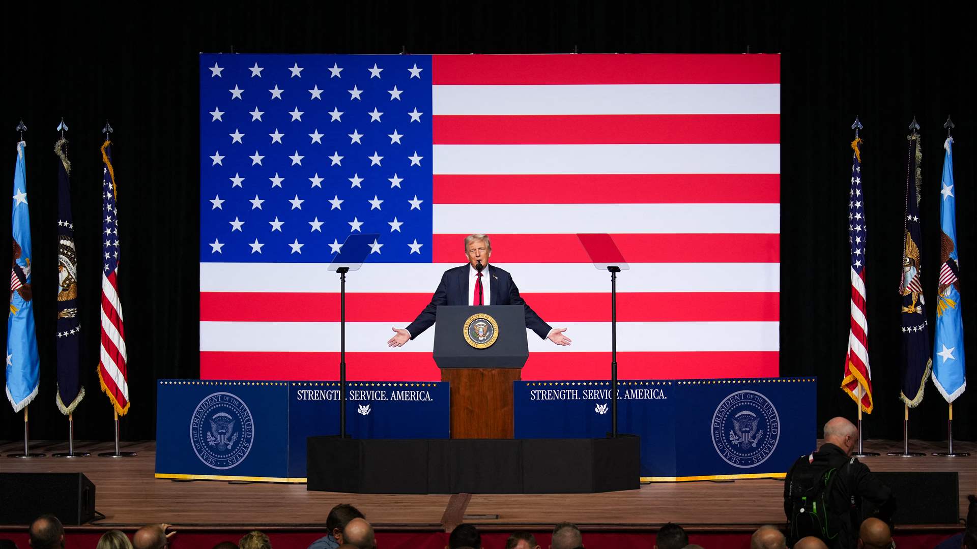 Trump says Hamas will &#39;pay in hell&#39; if they reject Gaza plan
