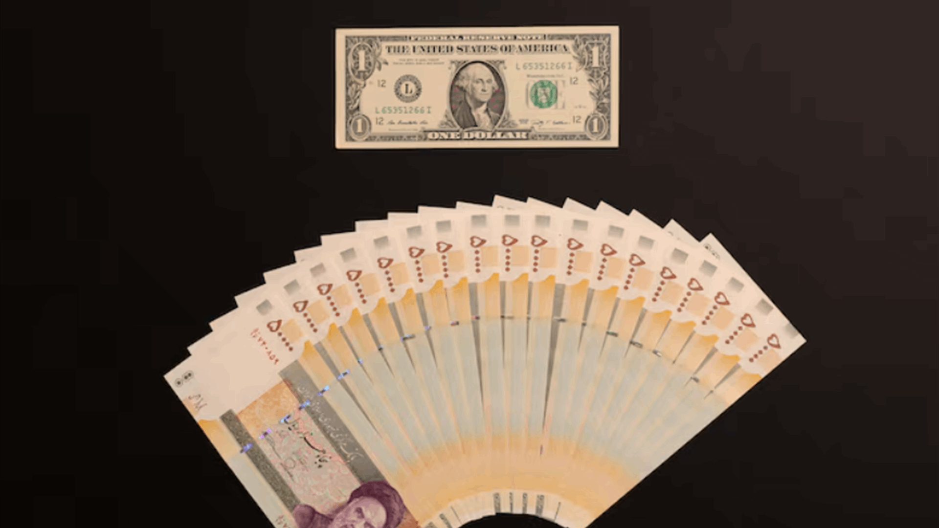 Iranian parliament approves currency redenomination