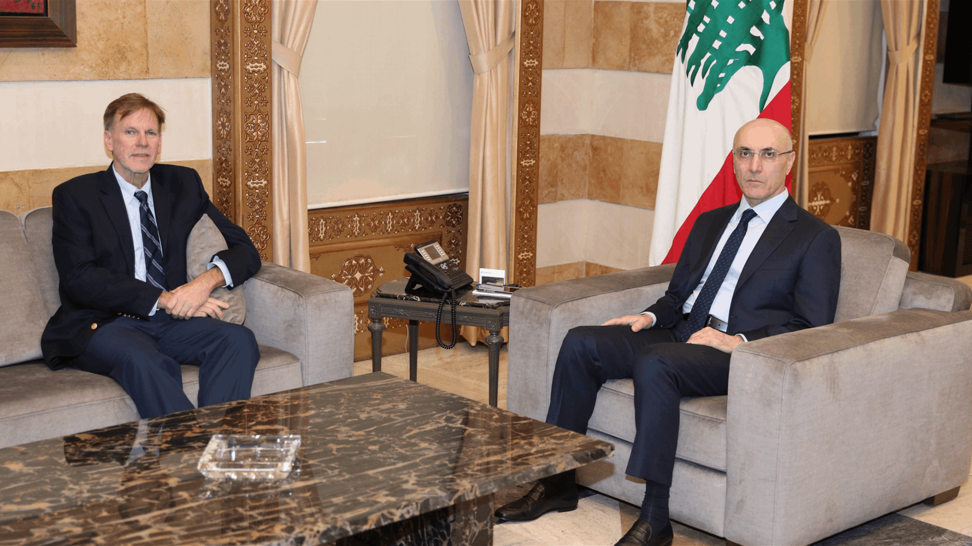 وزير الداخلية استقبل القائم بأعمال السفارة الأميركية وسفير باكستان 
