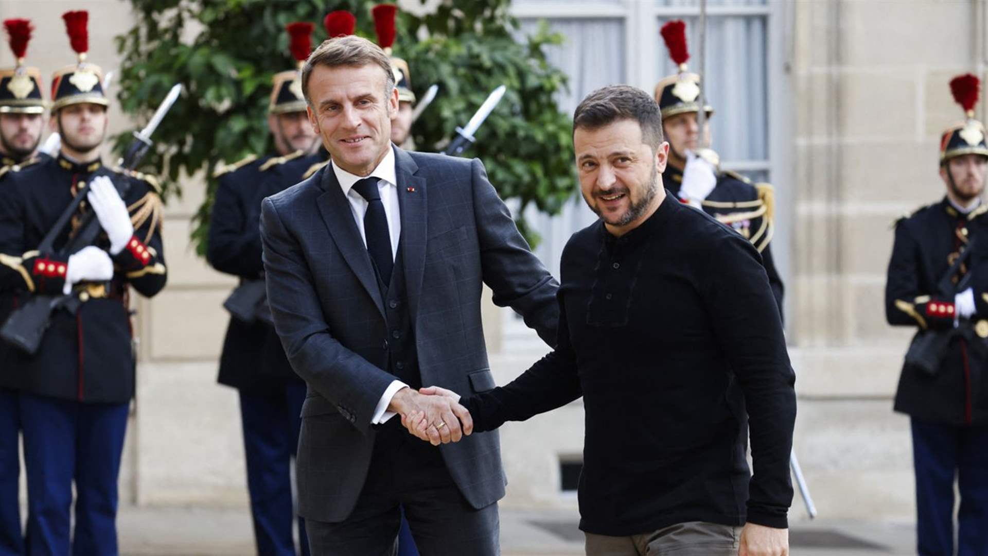 Zelensky asks for air defenses, missiles in Macron call