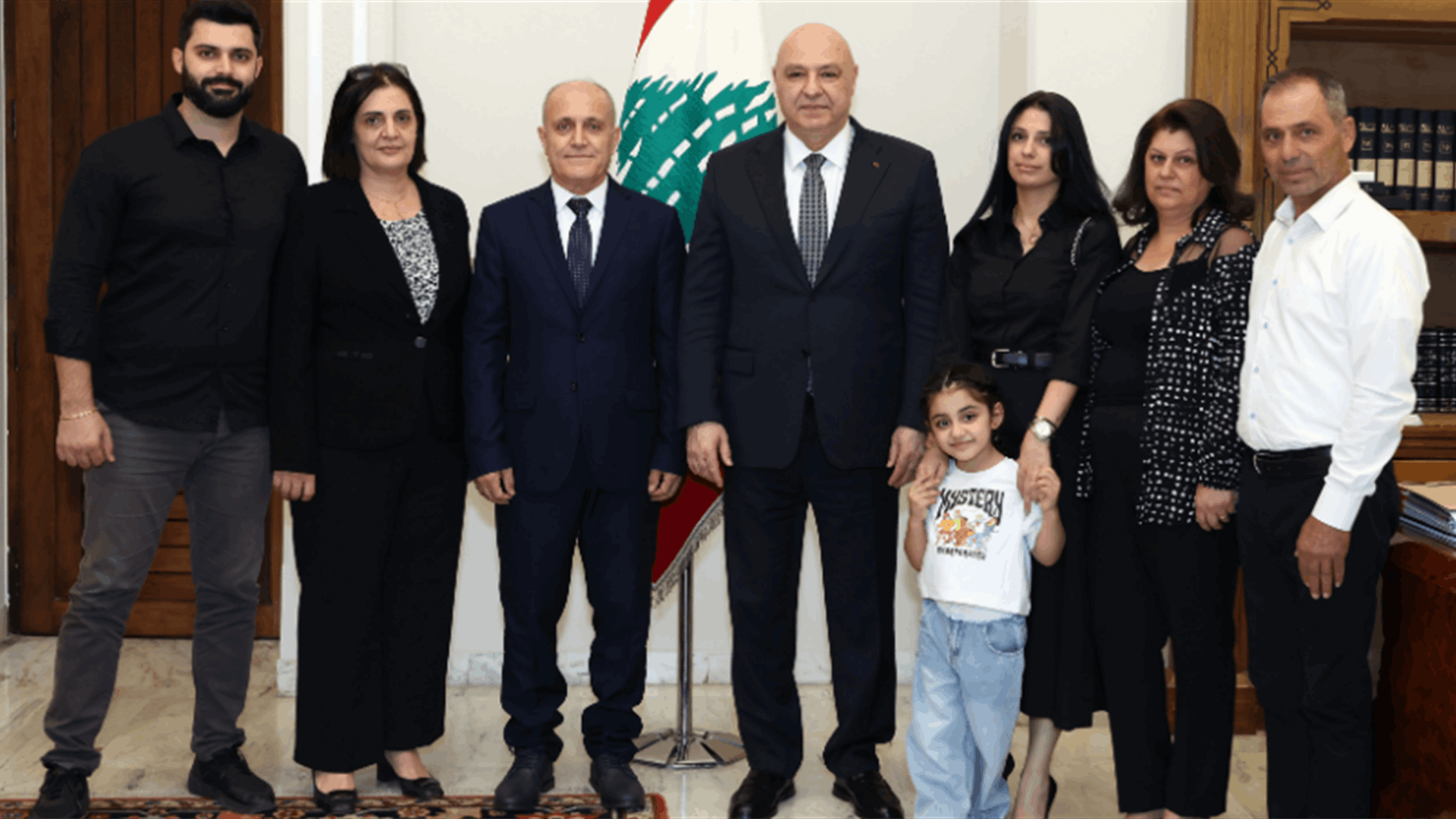 الرئيس عون أكد أمام عائلة الرائد الشهيد جوزاف حنا وقوفه الى جانبهم وكل عائلات شهداء الجيش