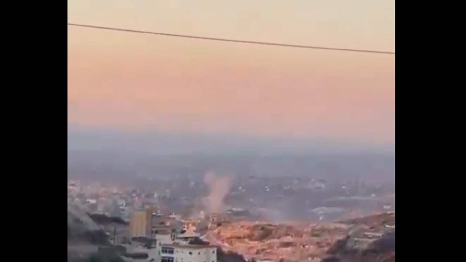 Three Israeli airstrikes target the town of Seddiqine