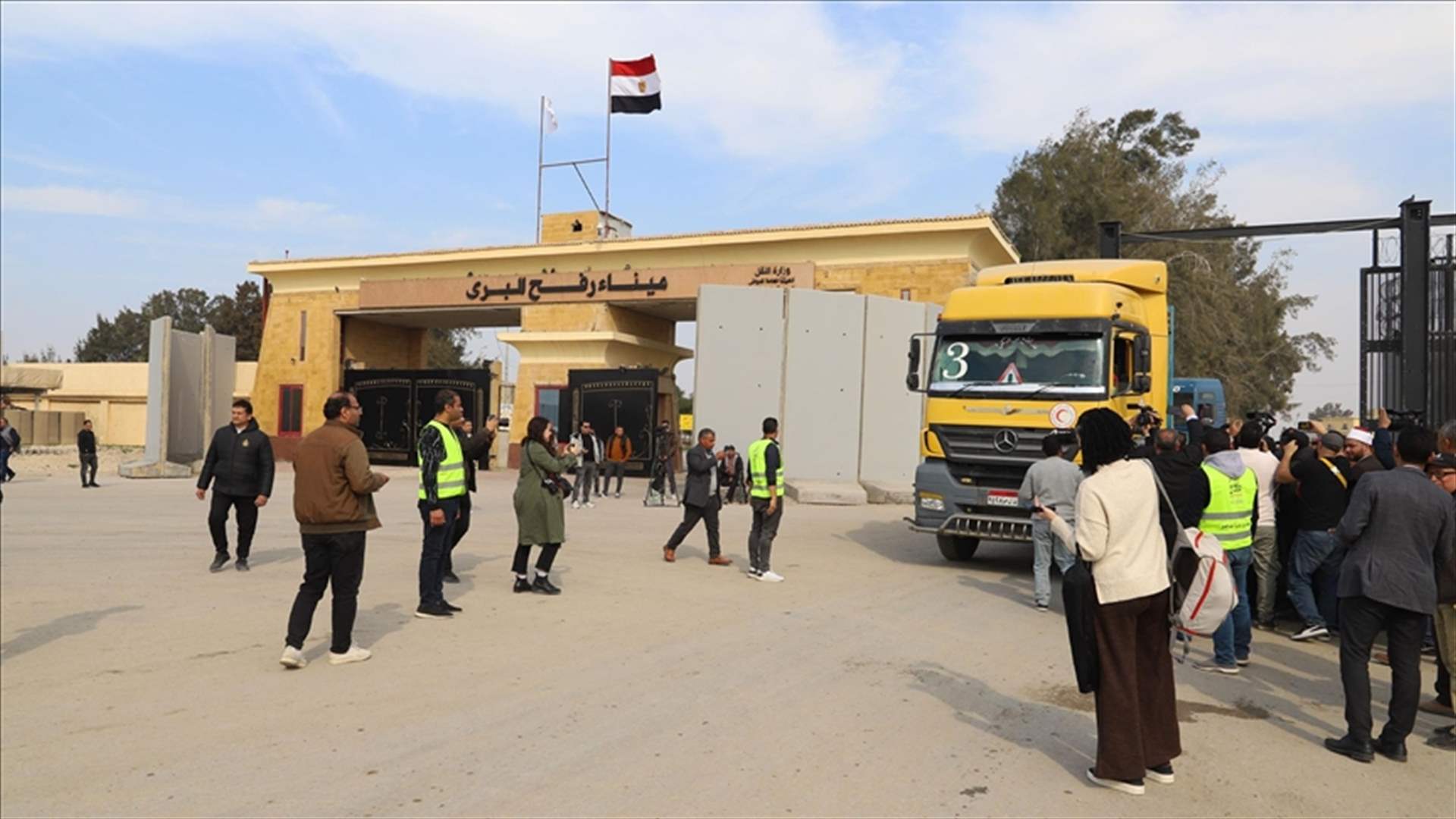 وكالة نقلا عن وزير خارجية إسرائيل: معبر رفح سيُفتح على الأرجح يوم الأحد