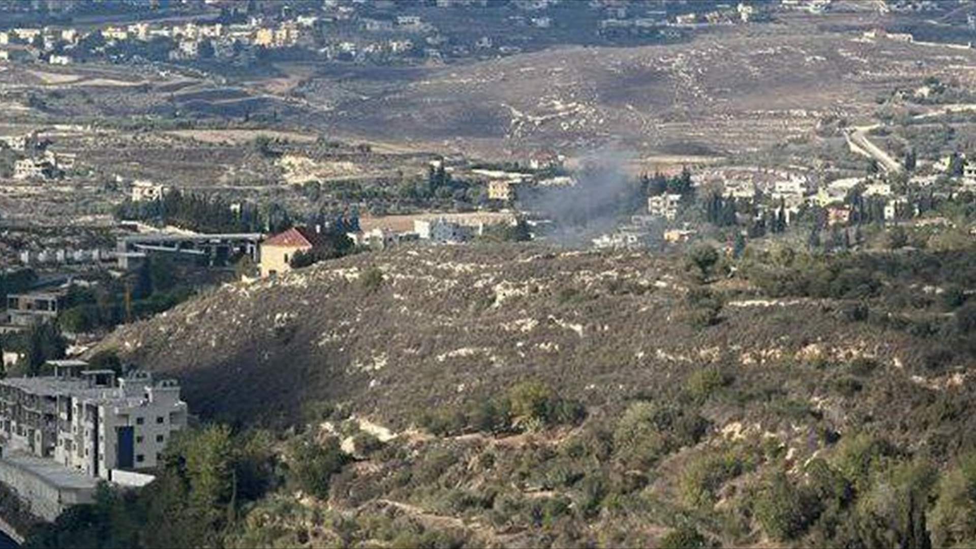 One killed as Israeli strike hits vehicle in Deir Kifa