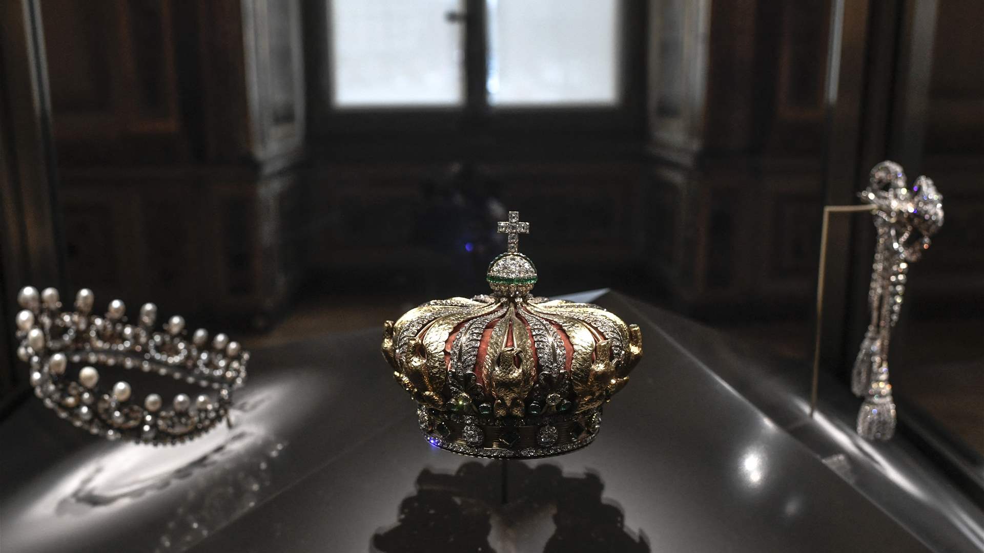Diamond and emerald crown found broken after Louvre robbery: Source close to case