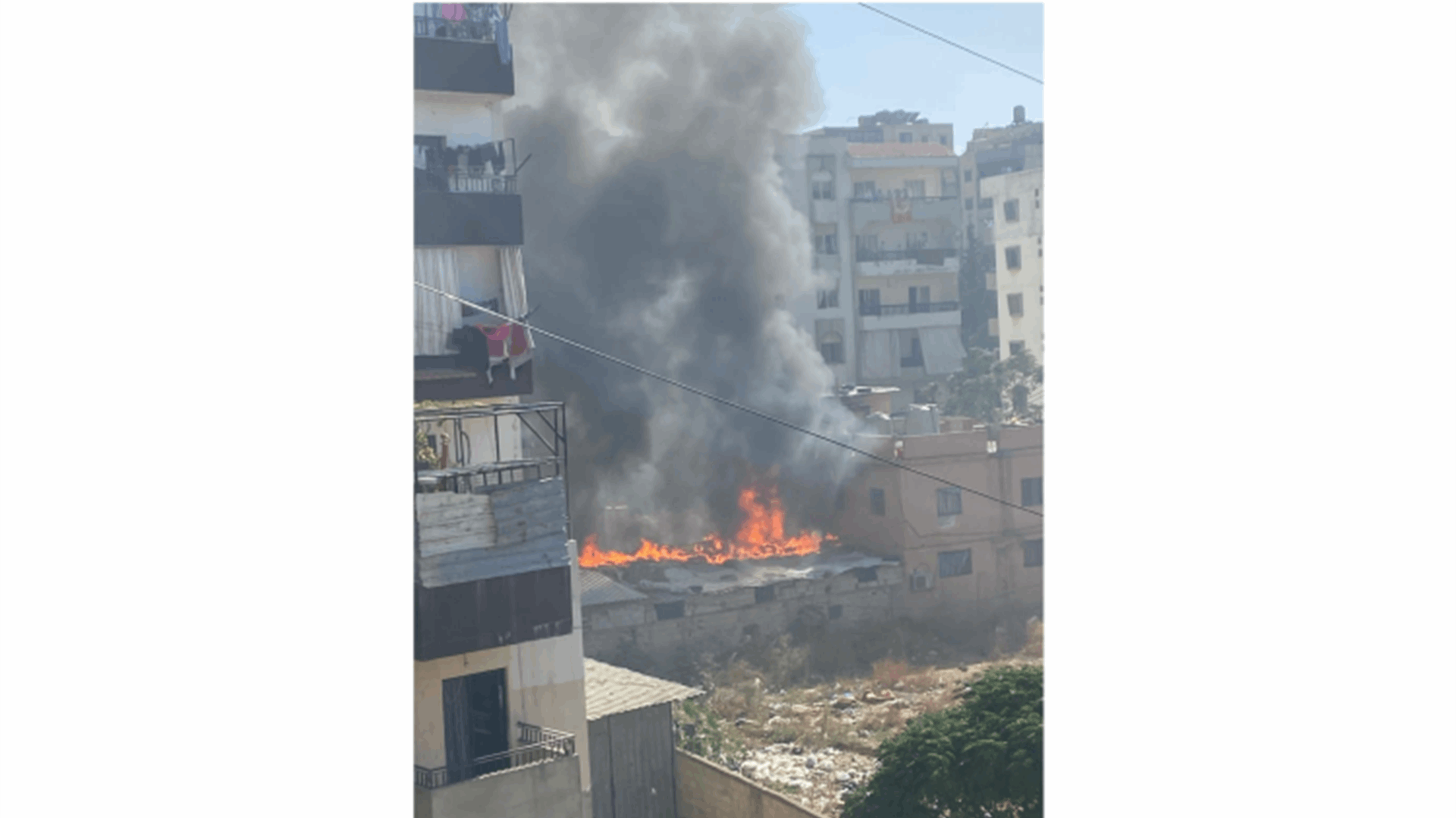 إخماد حريق في محل خرضوات بجبل البداوي وتسجيل حالات حروق وجروح طفيفة عولجت ميدانيًا