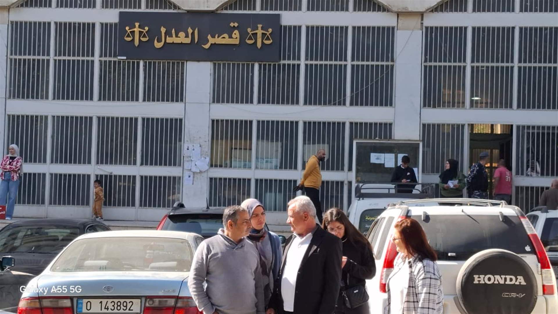 مثول الصحافي محمد علي أحمد أمام النيابة العامة الاستئنافية في زحلة ملتزمًا الصمت