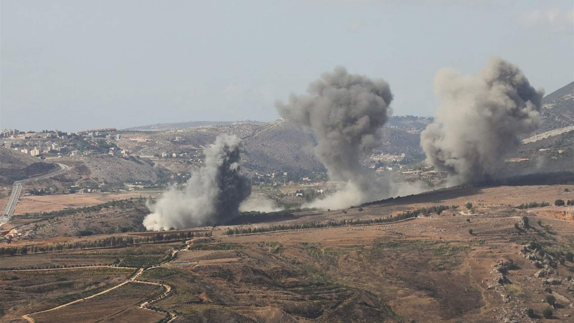 Israeli army claims it killed two &#39;Hezbollah operatives&#39; in separate strikes in Lebanon