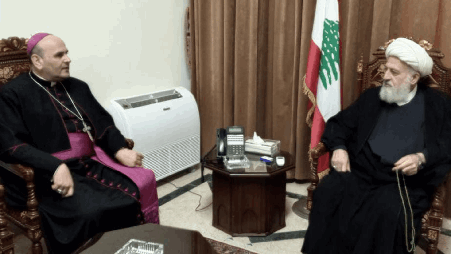 الخطيب استقبل السفير البابوي... وهذا ما جرى بحثه