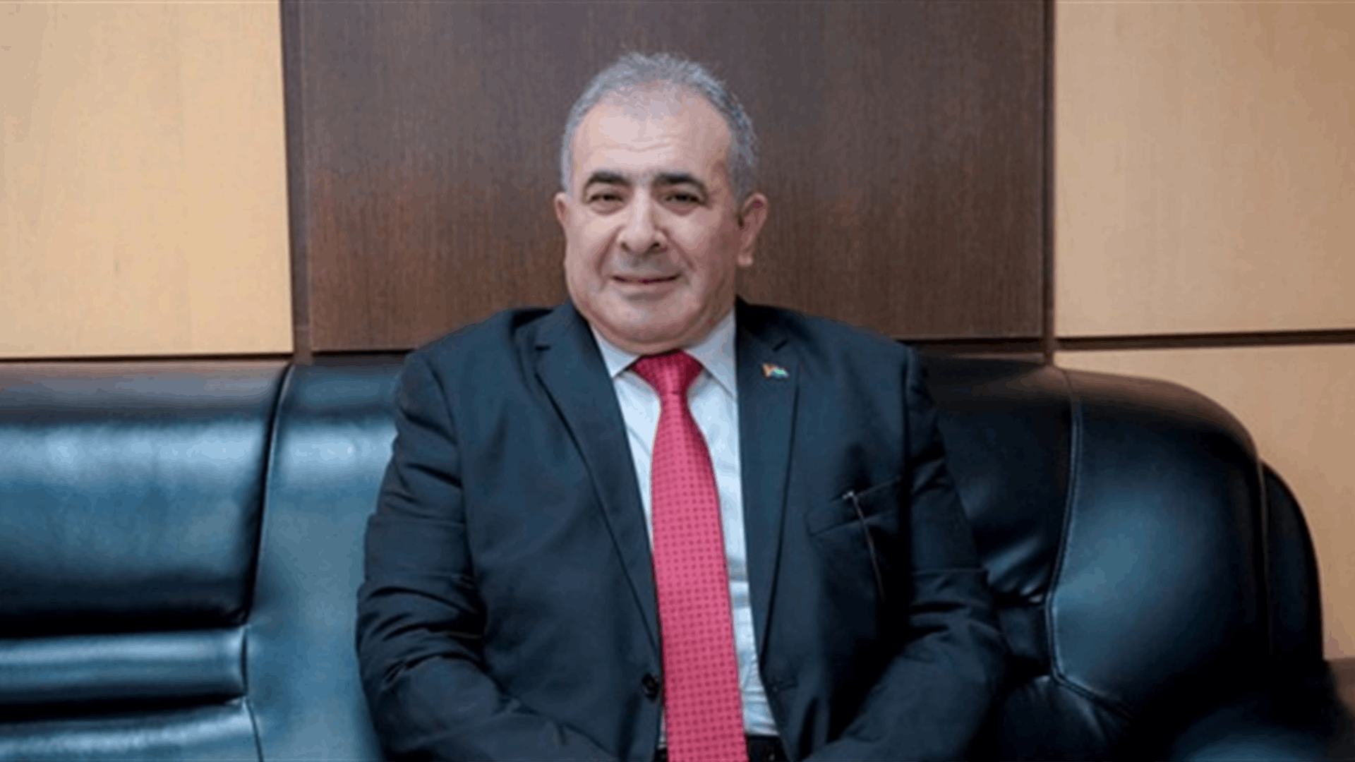 السفير الفلسطيني أشاد بتسليم المشتبه بهم بقتل إيليو أبو حنا الى الجهات اللبنانية الرسمية