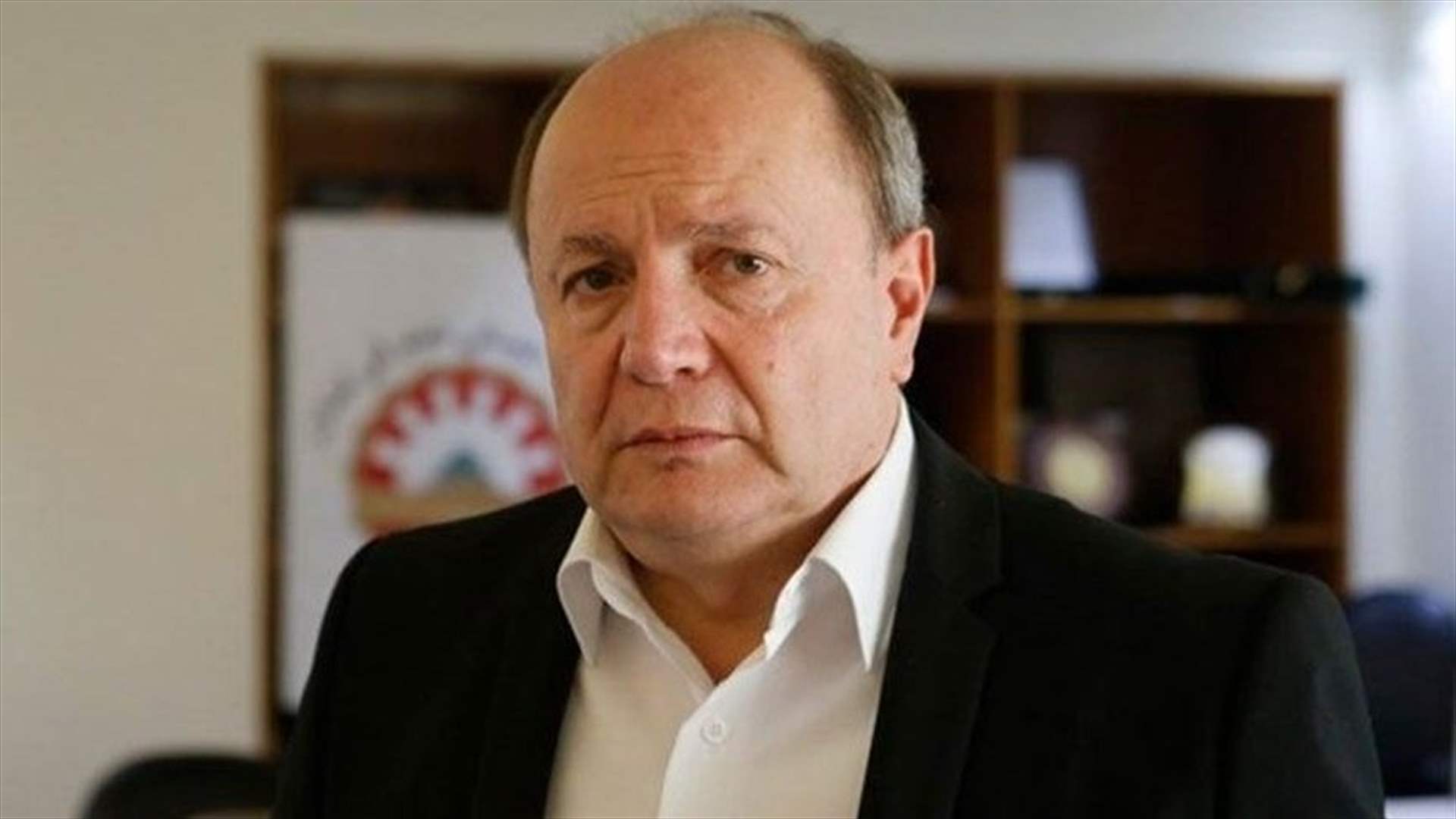 الأسمر أثنى على مواقف البستاني: تصب في مصلحة العامل اللبناني