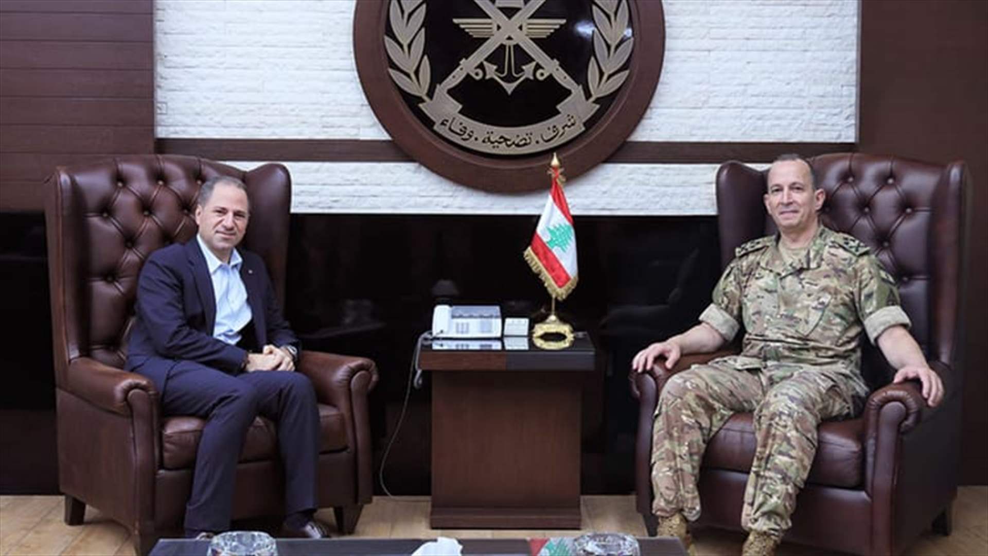 قائد الجيش استقبل النائب الجميل وسفير لبنان في تونس ورئيس جمعية جوقة الشرف الفرنسية